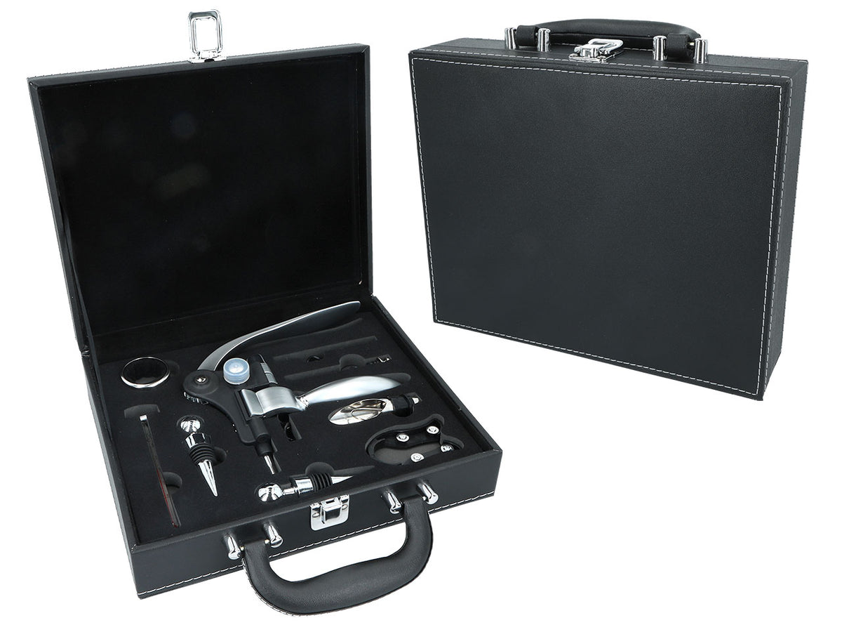 Set wijnaccessoires in een elegante koffer met mogelijkheid tot personalisatie met gravure