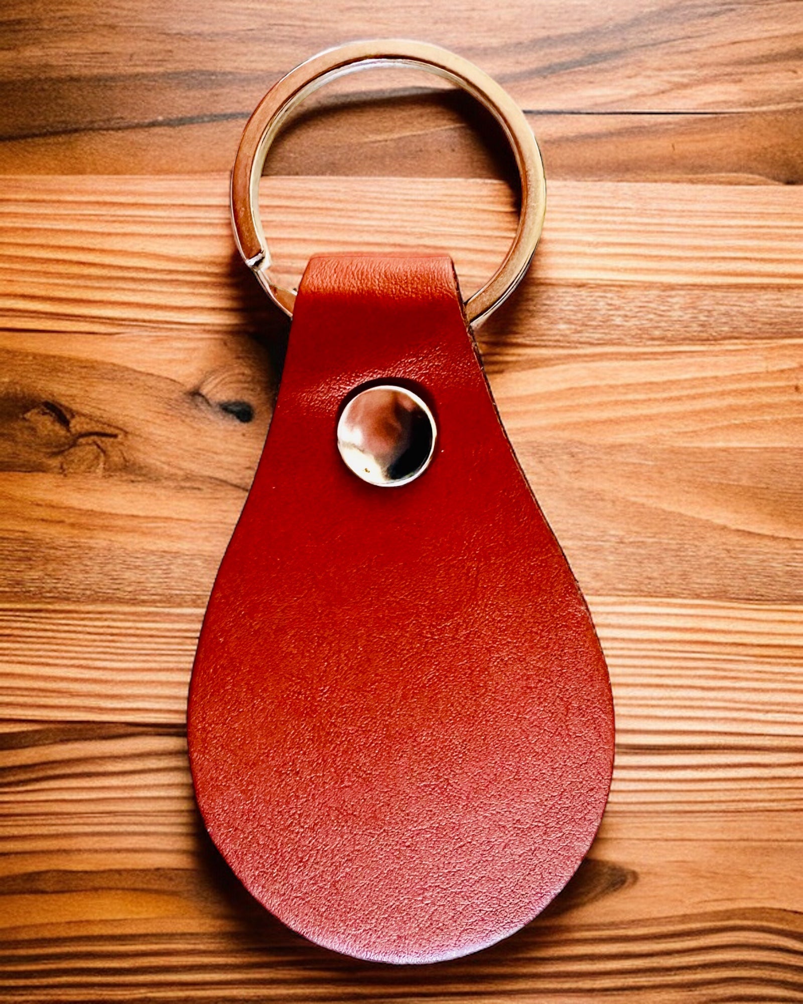 PU Leren Sleutelhanger met Personaliseerbare Gravure - Verkrijgbaar in 5 Kleuren