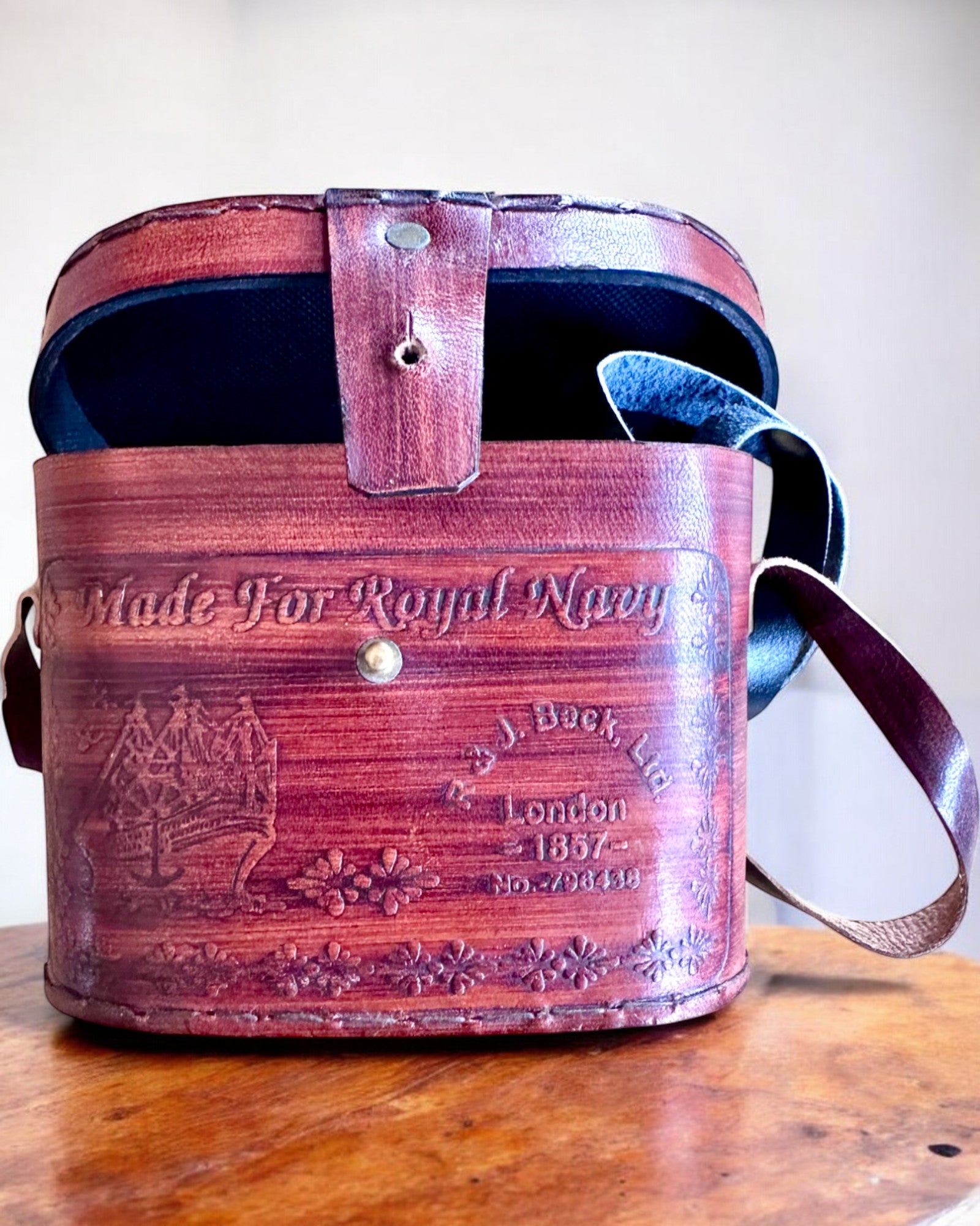 Verrekijker met leren etui Victorian's Eye, 11 cm Messing, Handgemaakt versierd, personalisatie met gravure als cadeau