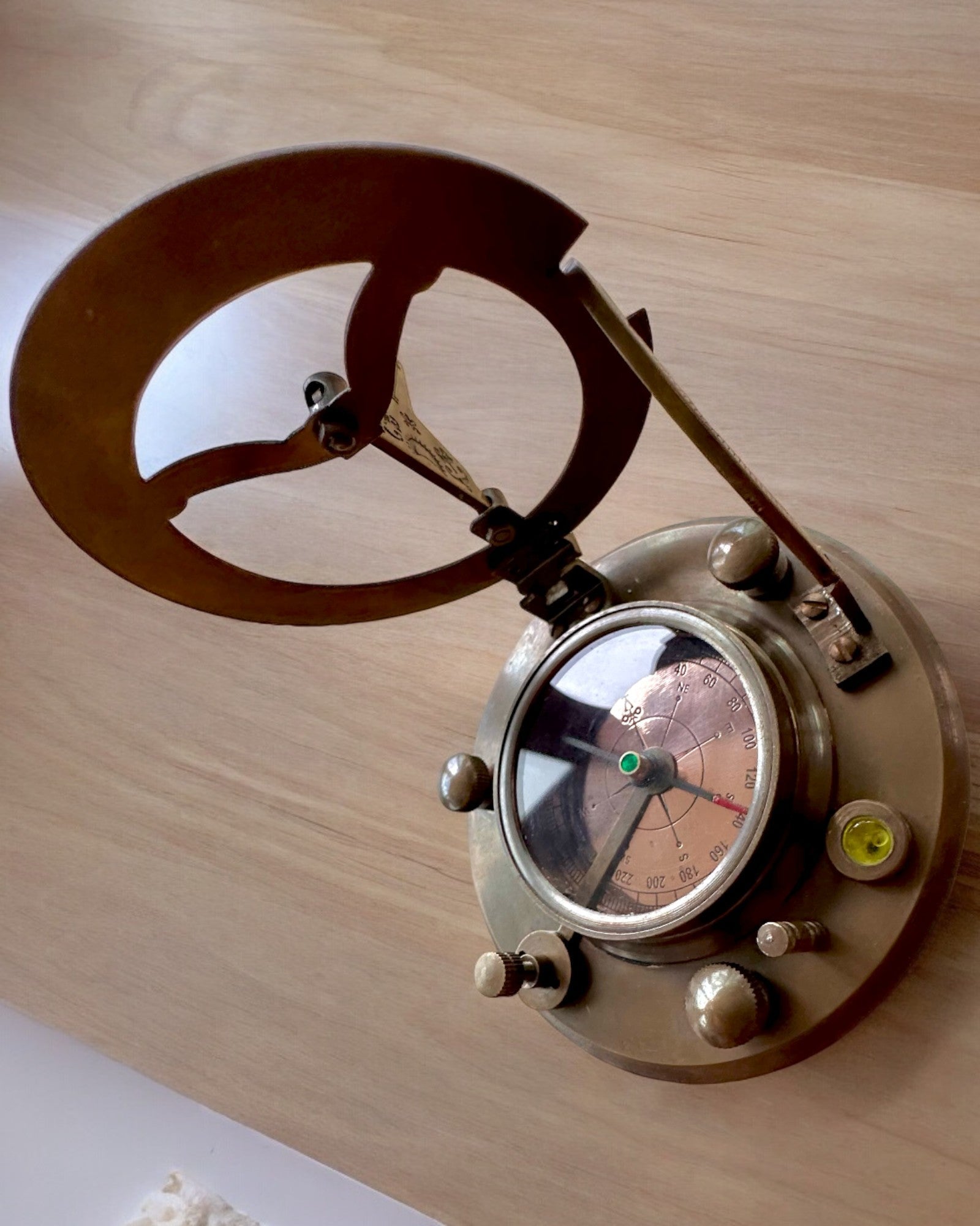 Kapiteinskompas "Odkrywca 2" - mogelijkheid tot personalisatie met gravure als cadeau, 2 kleuropties om uit te kiezen