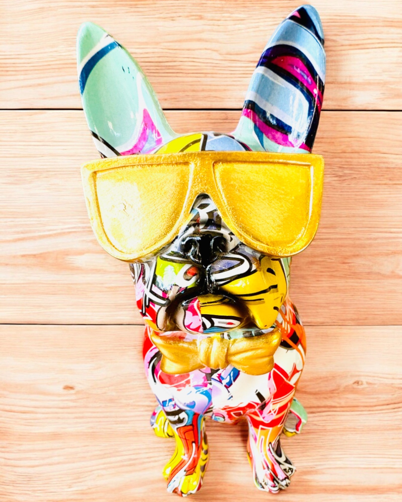 Kleurrijke Bulldog met Bril - Unieke Interieurdecoratie, decoratief beeldje als cadeau, personalisatie met gravure