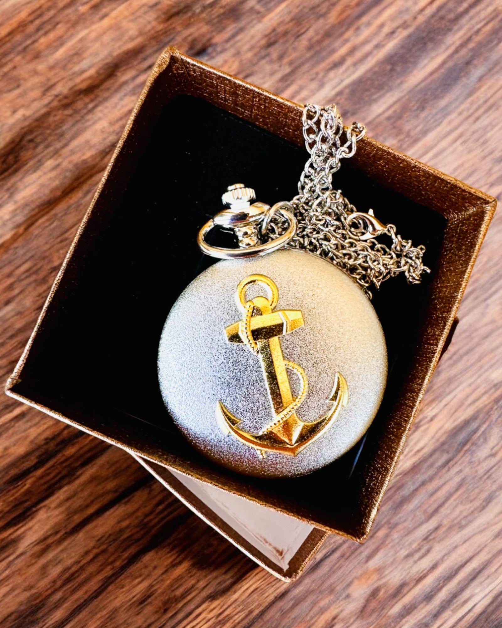 Zakhorloge "Gouden Anker" - personalisatie als cadeau met gravure