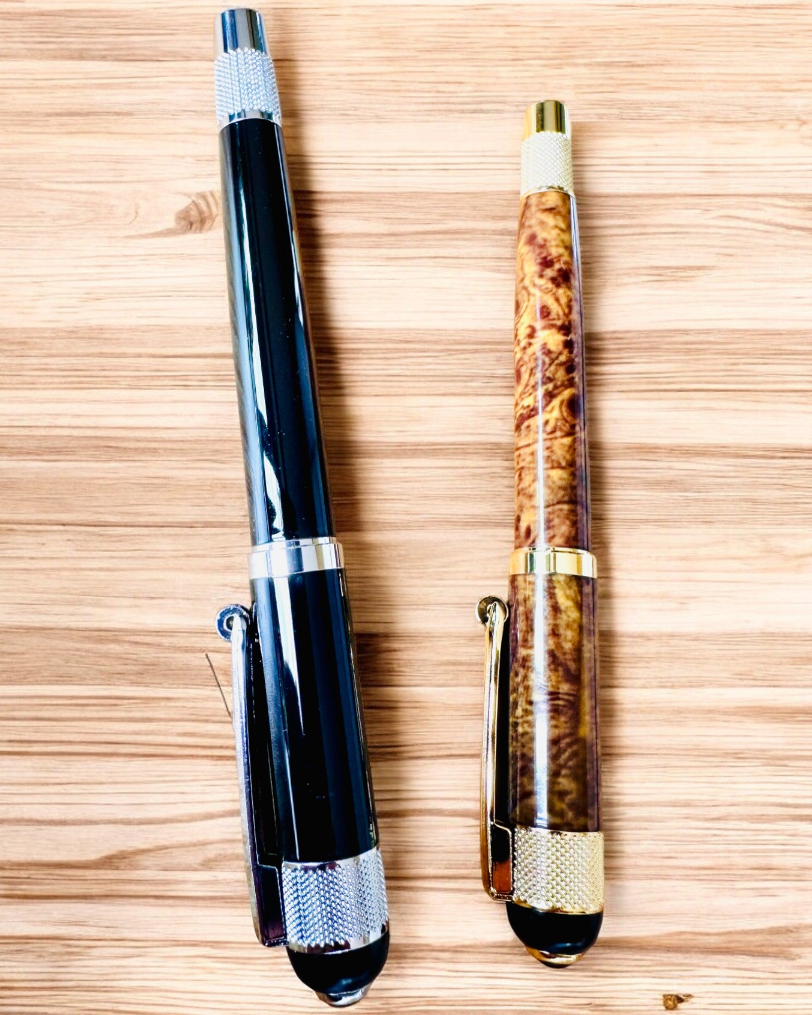 Elegante pen "Majestic" met personalisatiemogelijkheid als cadeau, 2 kleuropties om uit te kiezen