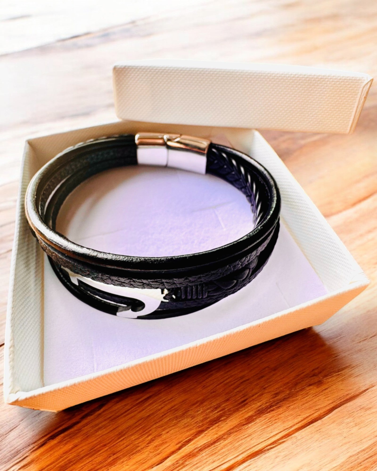 Herenarmband Anker van Elegantie met graveeroptie als cadeau