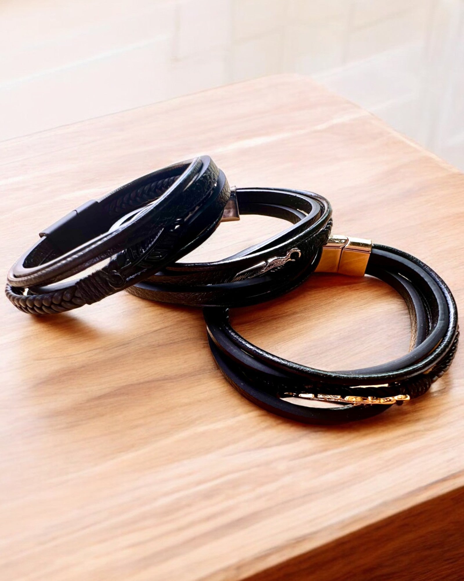 Armband "Orzeł" met graveeroptie, 3 kleuropties