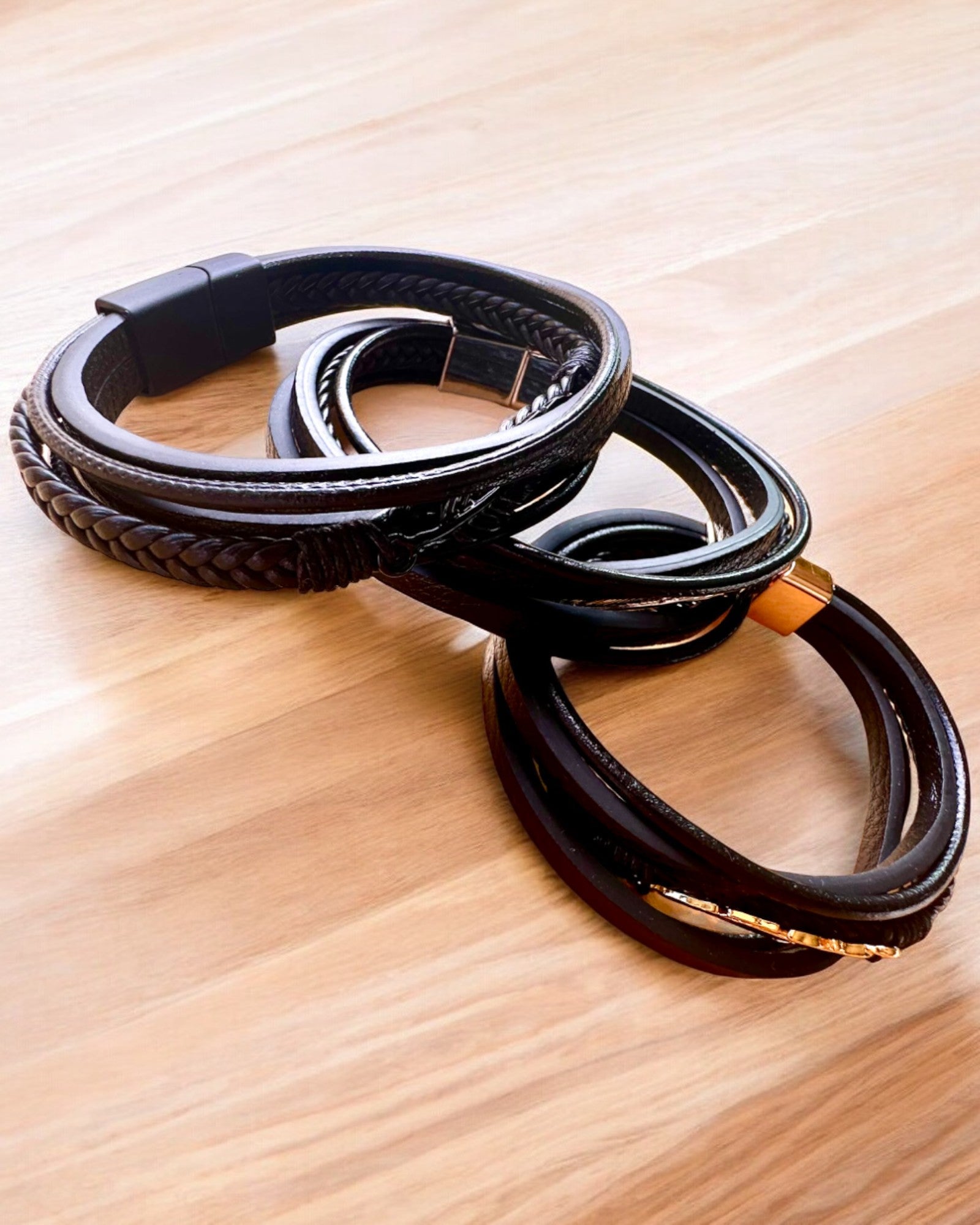 Armband "Orzeł" met graveeroptie, 3 kleuropties