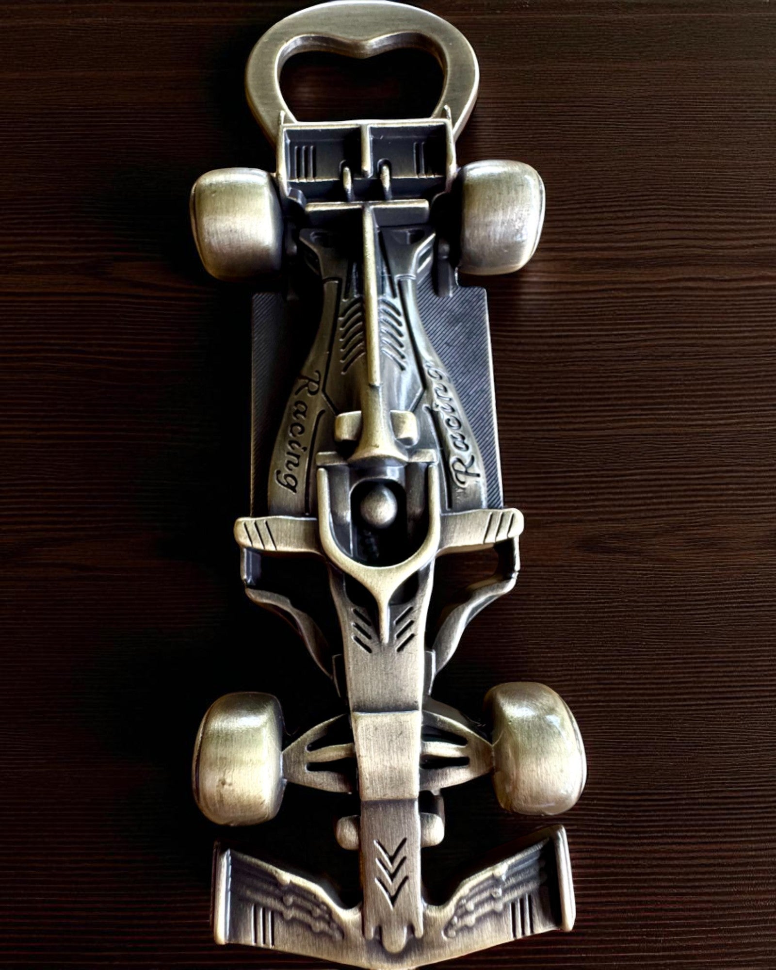 Flesopener Vintage Motorvoertuigen - 3 varianten, personalisatie met gravure als cadeau