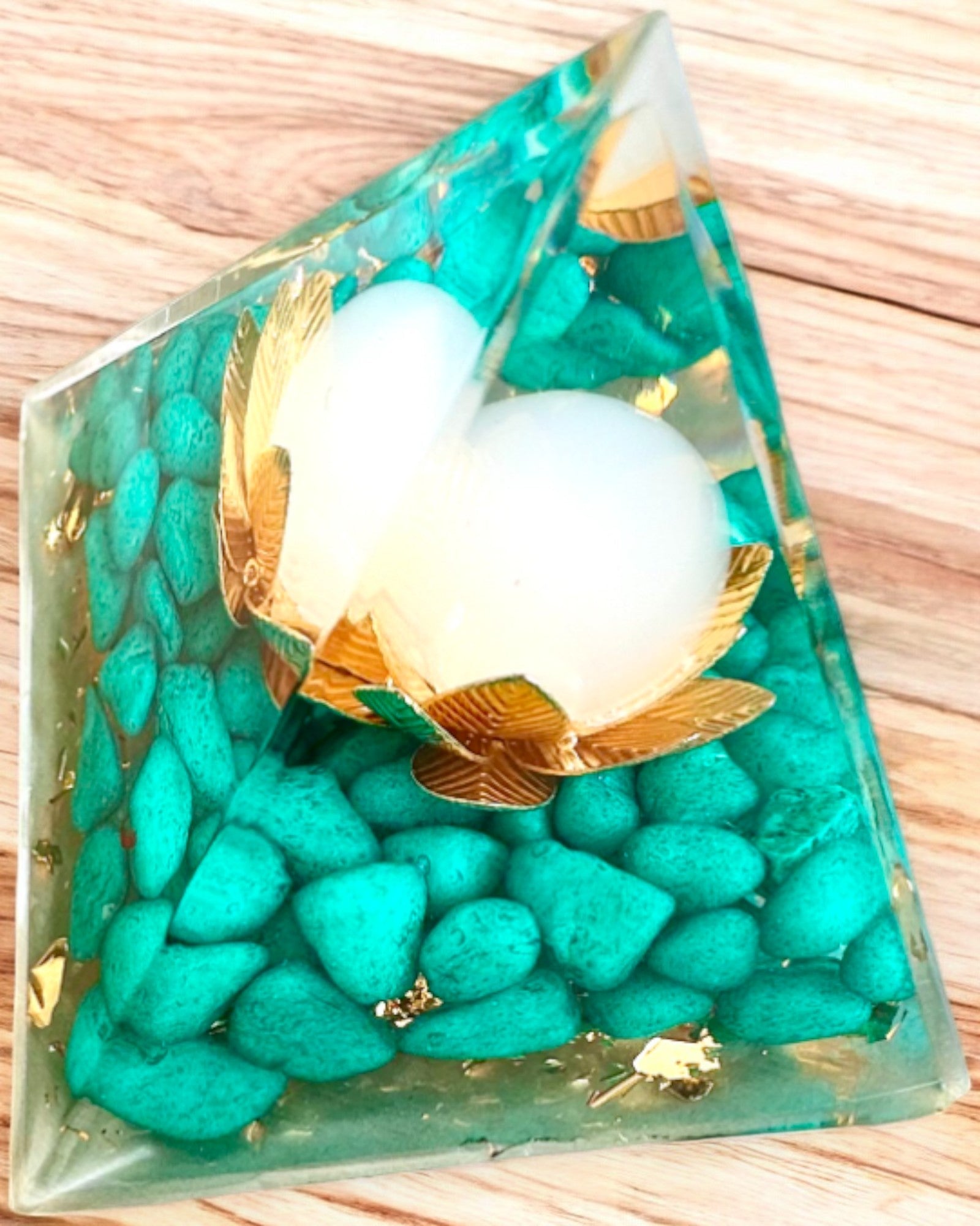 Orgonitische Energiepiramide "Harmonie van Toermalijn"