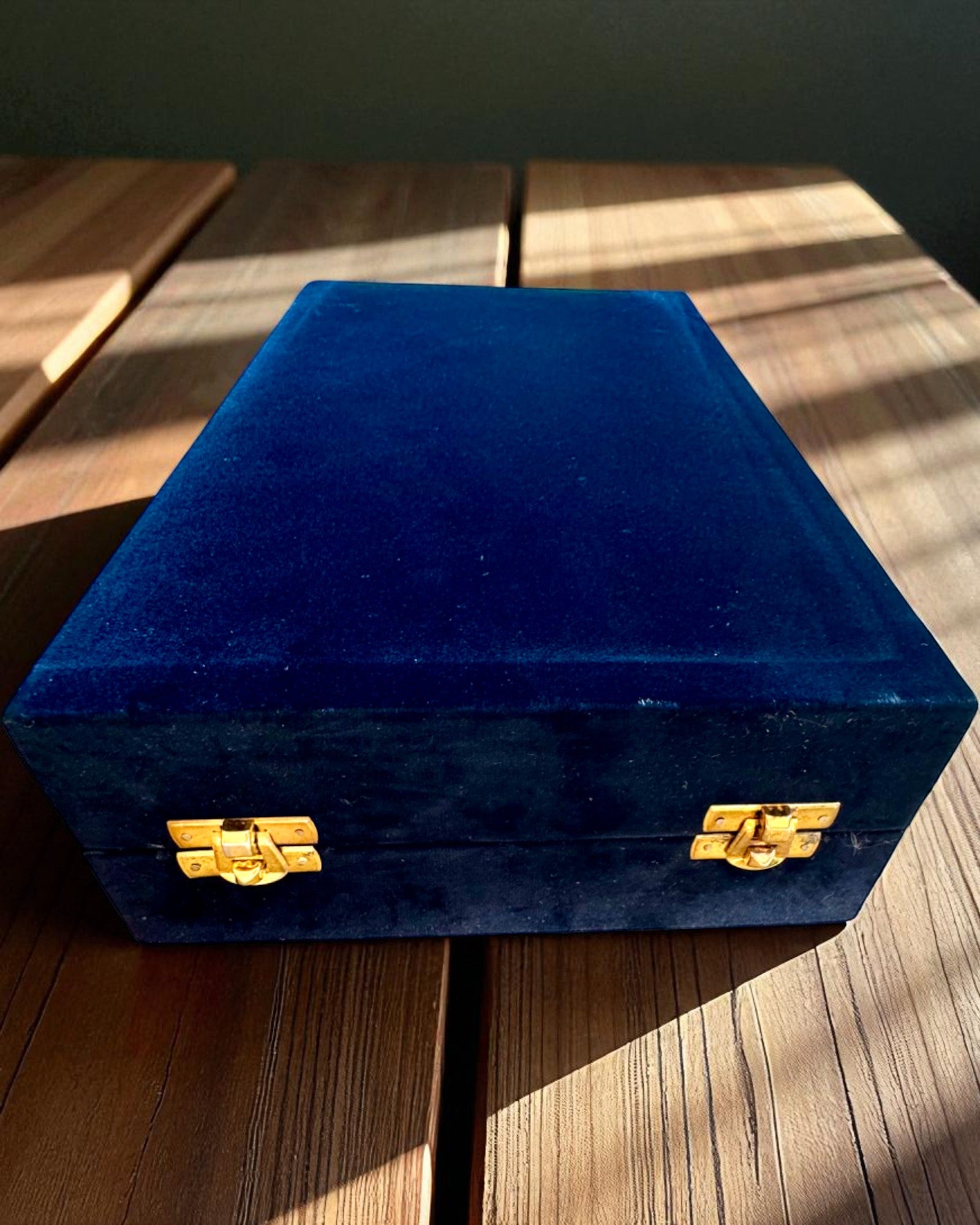 Koperen Set Mandala – Fles 1L + 2 Bekers in Etui, mogelijkheid tot personalisatie met gravure als cadeau