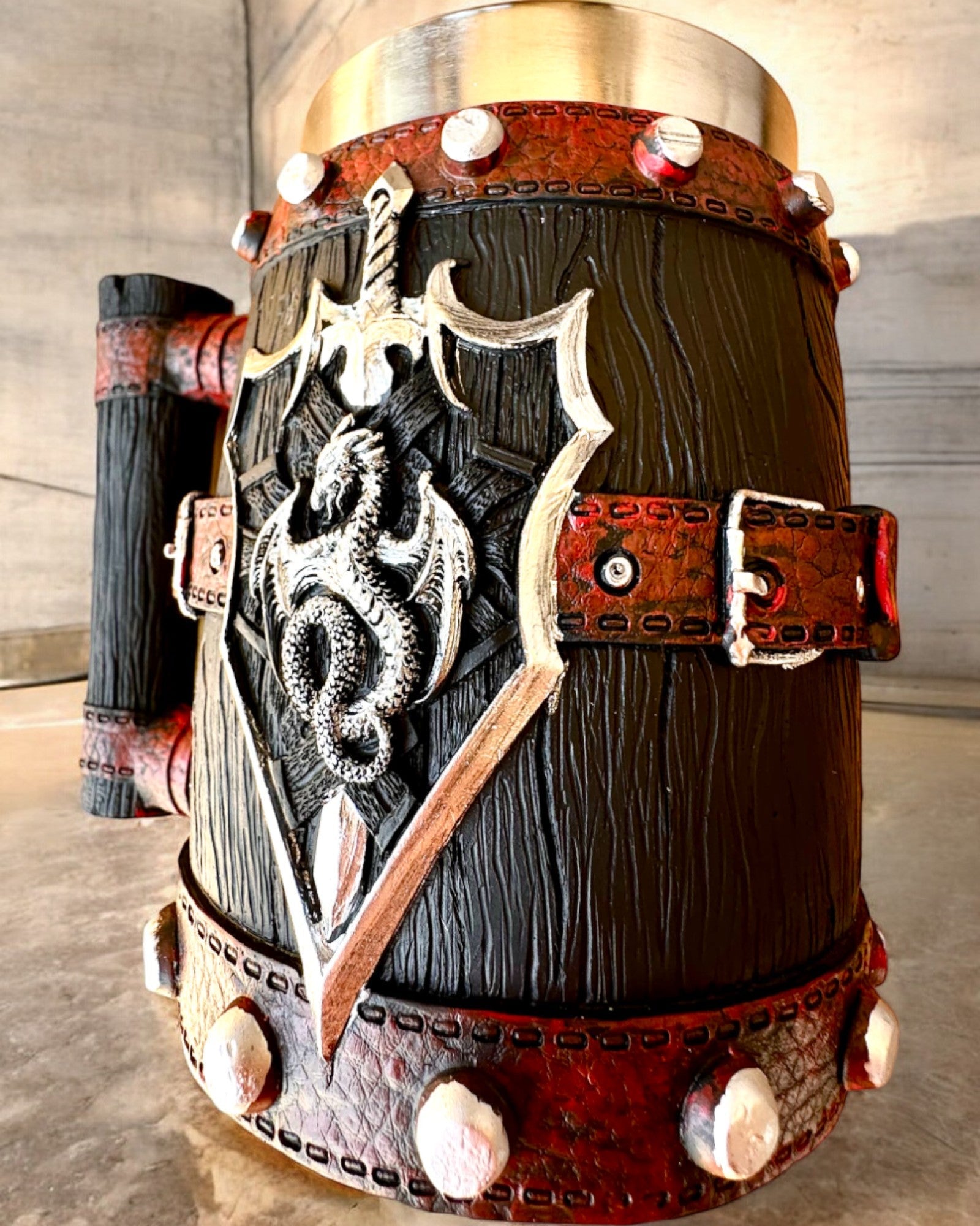 Mroczny Kufel Smoczego Wojownika met Gravure-optie als cadeau, inhoud 600 ml