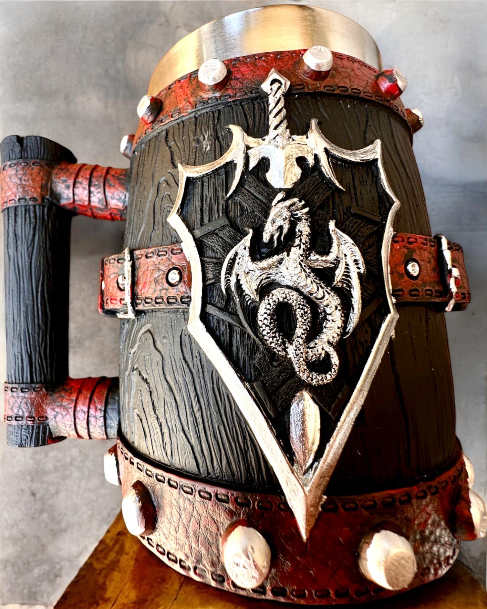 Mroczny Kufel Smoczego Wojownika met Gravure-optie als cadeau, inhoud 600 ml