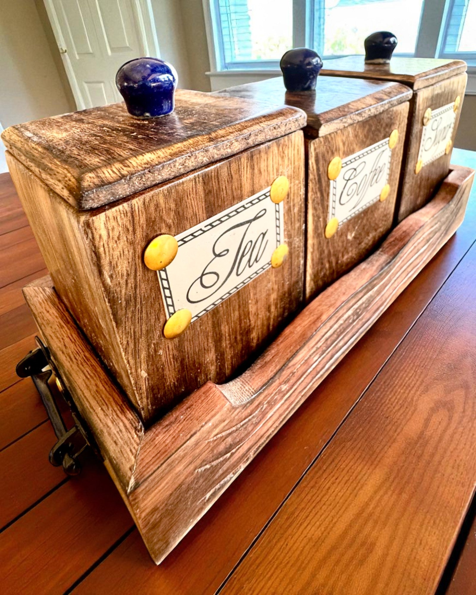 Set Royal Trio – Thee, Koffie, Suiker van Shisham hout, handgemaakt, met optie voor gravure als cadeau