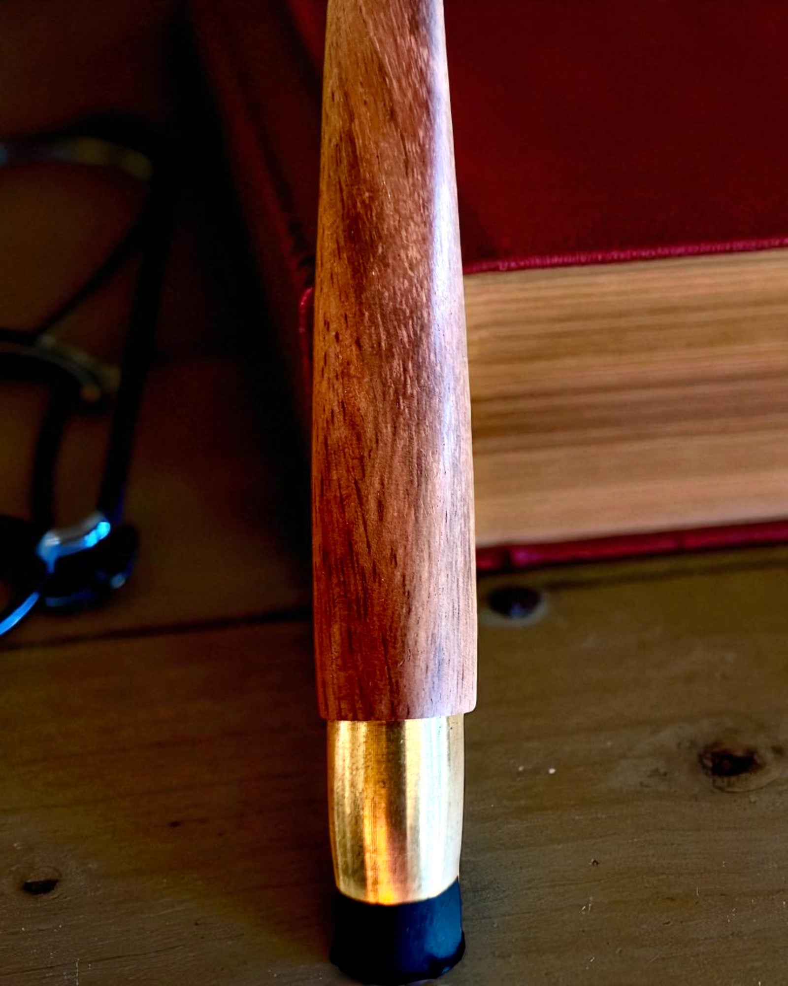 Navigatorstok 2.0 met kompas en verborgen telescoop, mogelijkheid tot personalisatie met gravure als cadeau