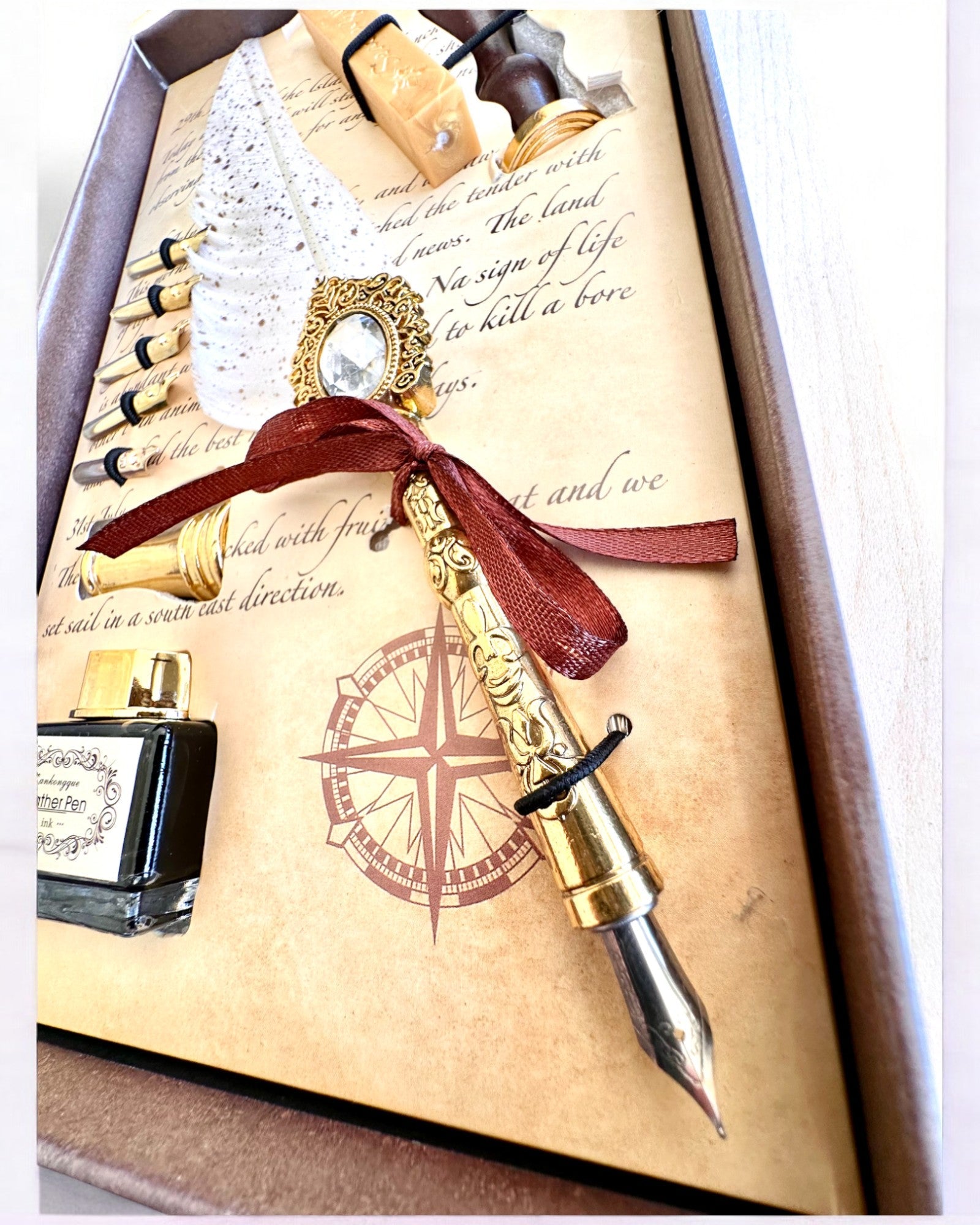 Kaligrafieset "Elegantie in de Praktijk" met Graveeroptie, als cadeau. 2 kleuropties om uit te kiezen.