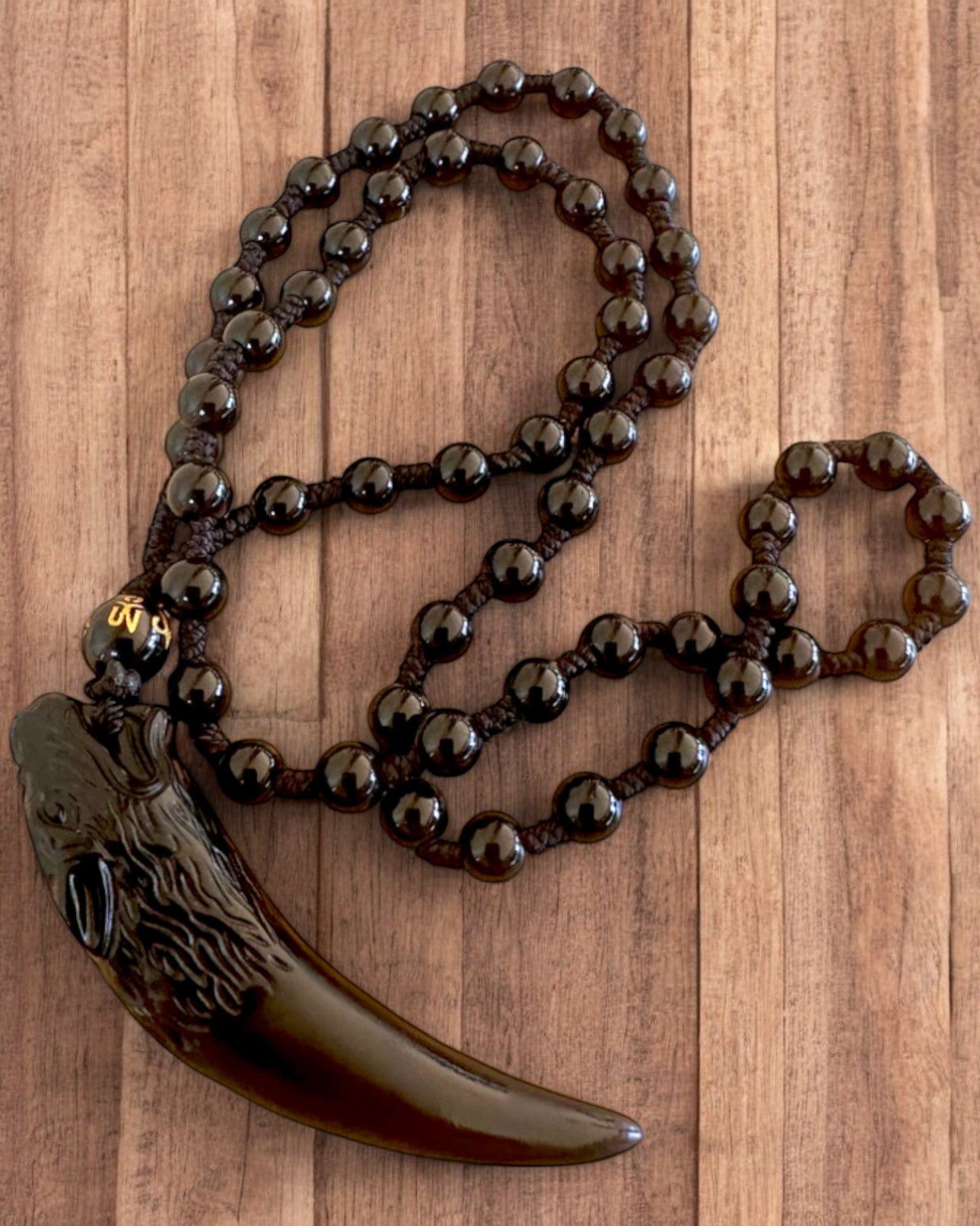 Wilczy Ząb Jadeitowy - Amulet van Kracht en Bescherming, mogelijkheid tot personalisatie met gravure als cadeau