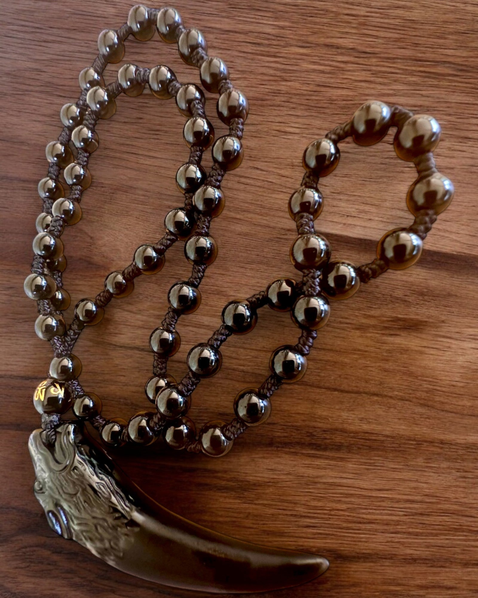 Wilczy Ząb Jadeitowy - Amulet van Kracht en Bescherming, mogelijkheid tot personalisatie met gravure als cadeau