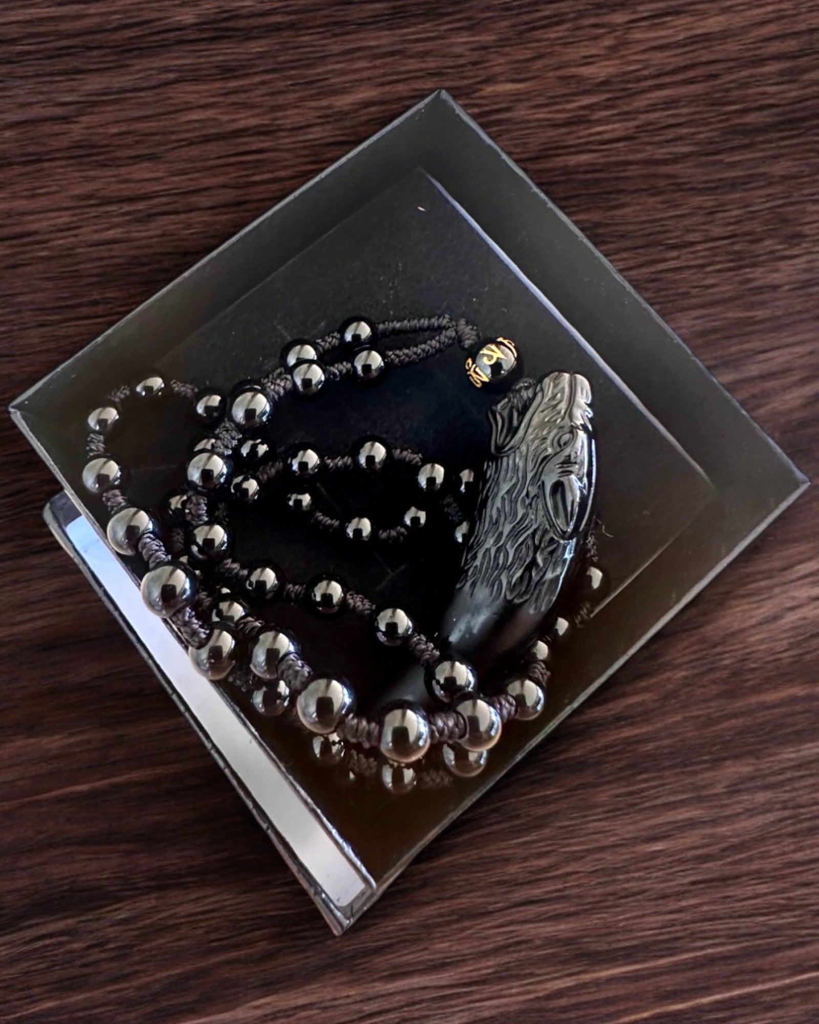 Wilczy Ząb Jadeitowy - Amulet van Kracht en Bescherming, mogelijkheid tot personalisatie met gravure als cadeau