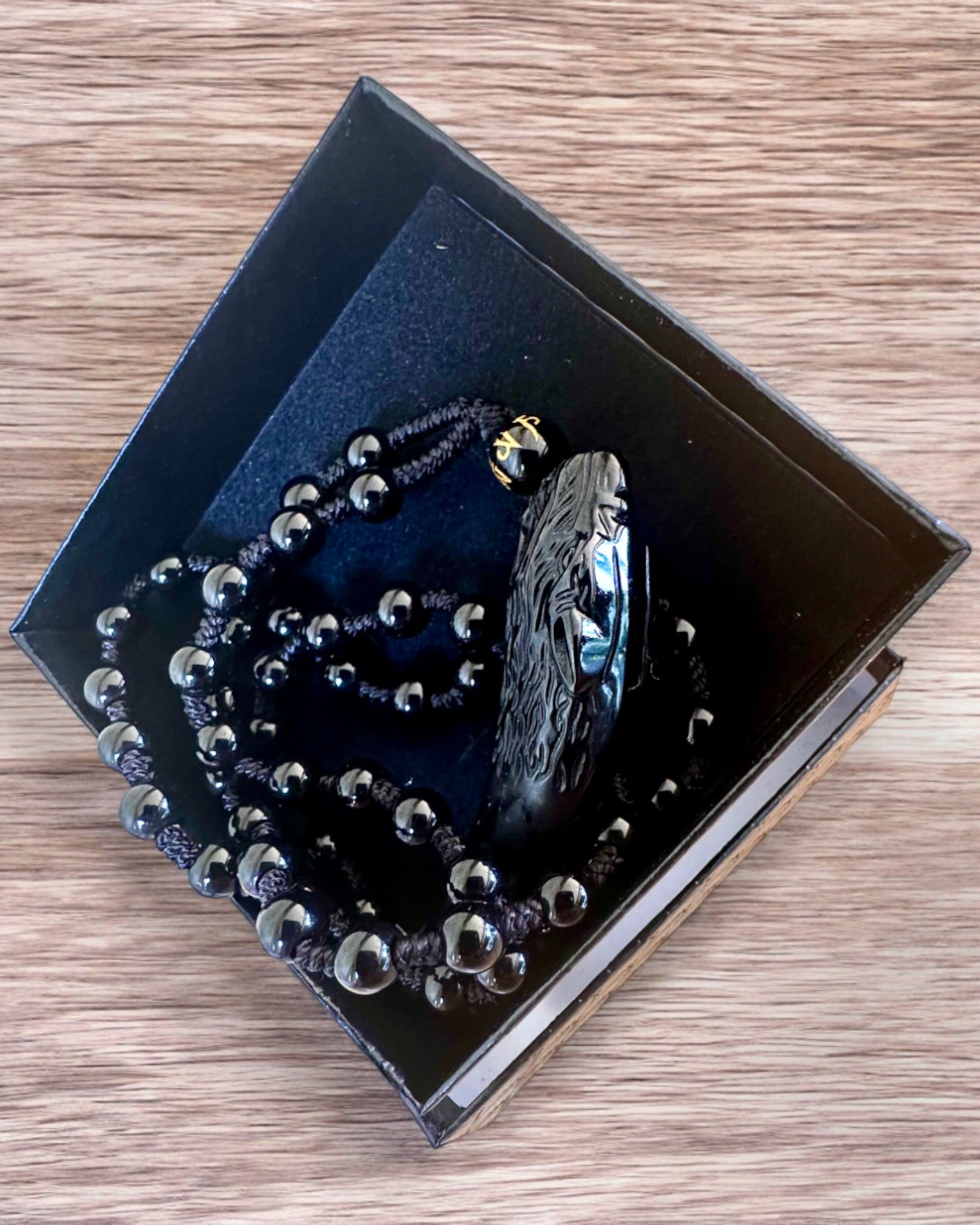 Wilczy Ząb Jadeitowy - Amulet van Kracht en Bescherming, mogelijkheid tot personalisatie met gravure als cadeau