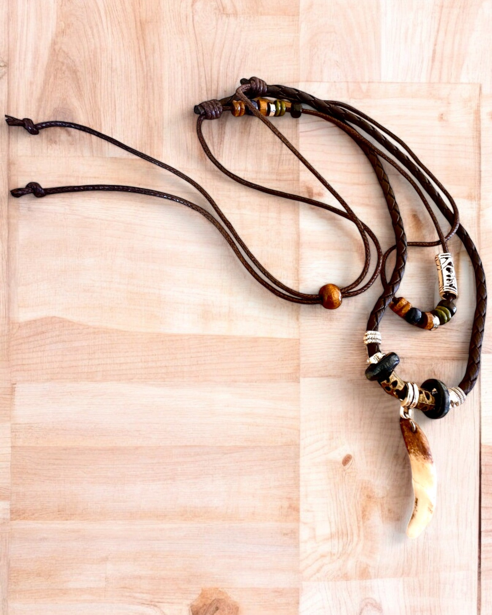 Wilczy Ząb - Krachtketting - mogelijkheid tot personalisatie met gravure als cadeau