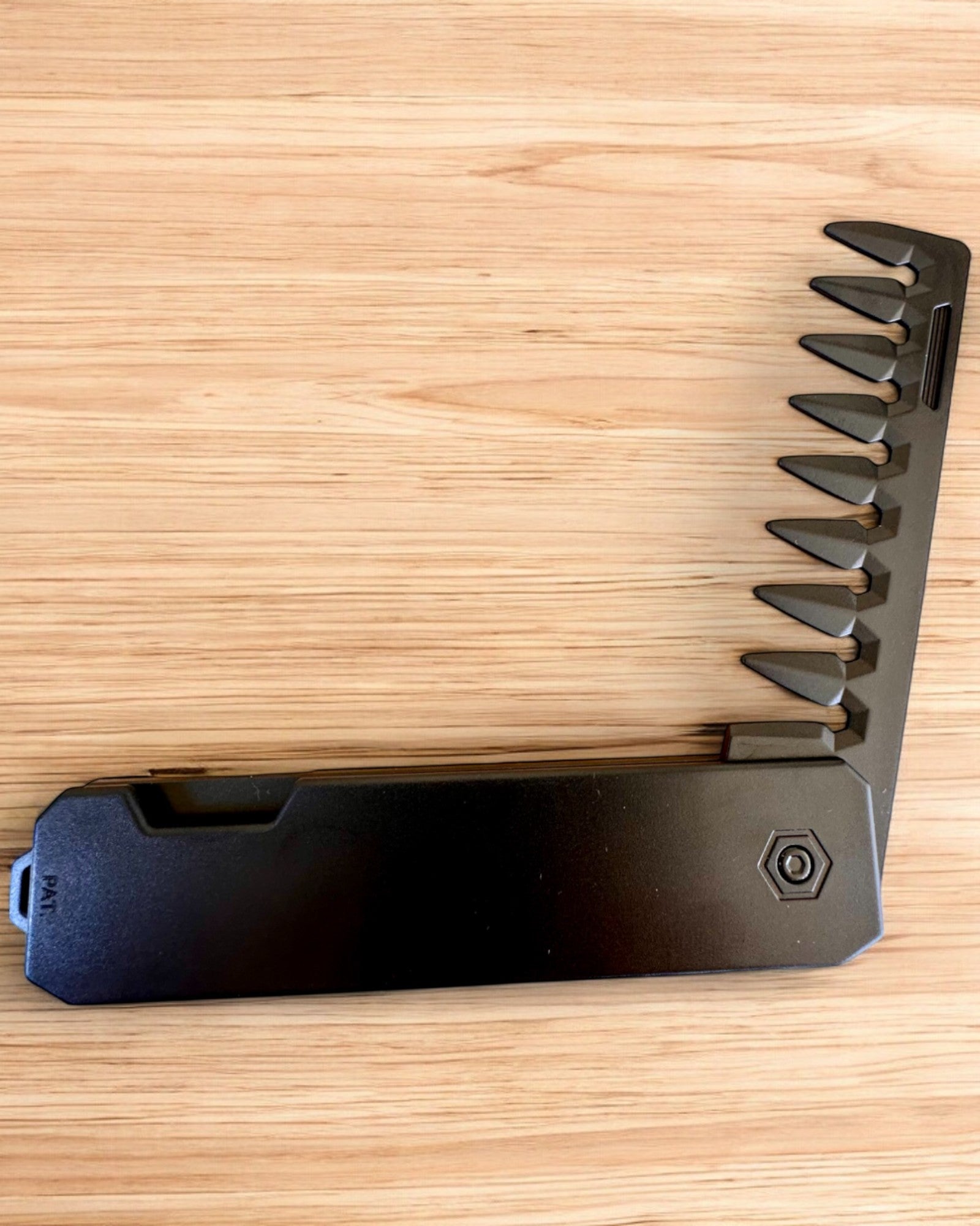 Comblok - Opvouwbare Multifunctionele Kam, mogelijkheid tot personalisatie met gravure als cadeau