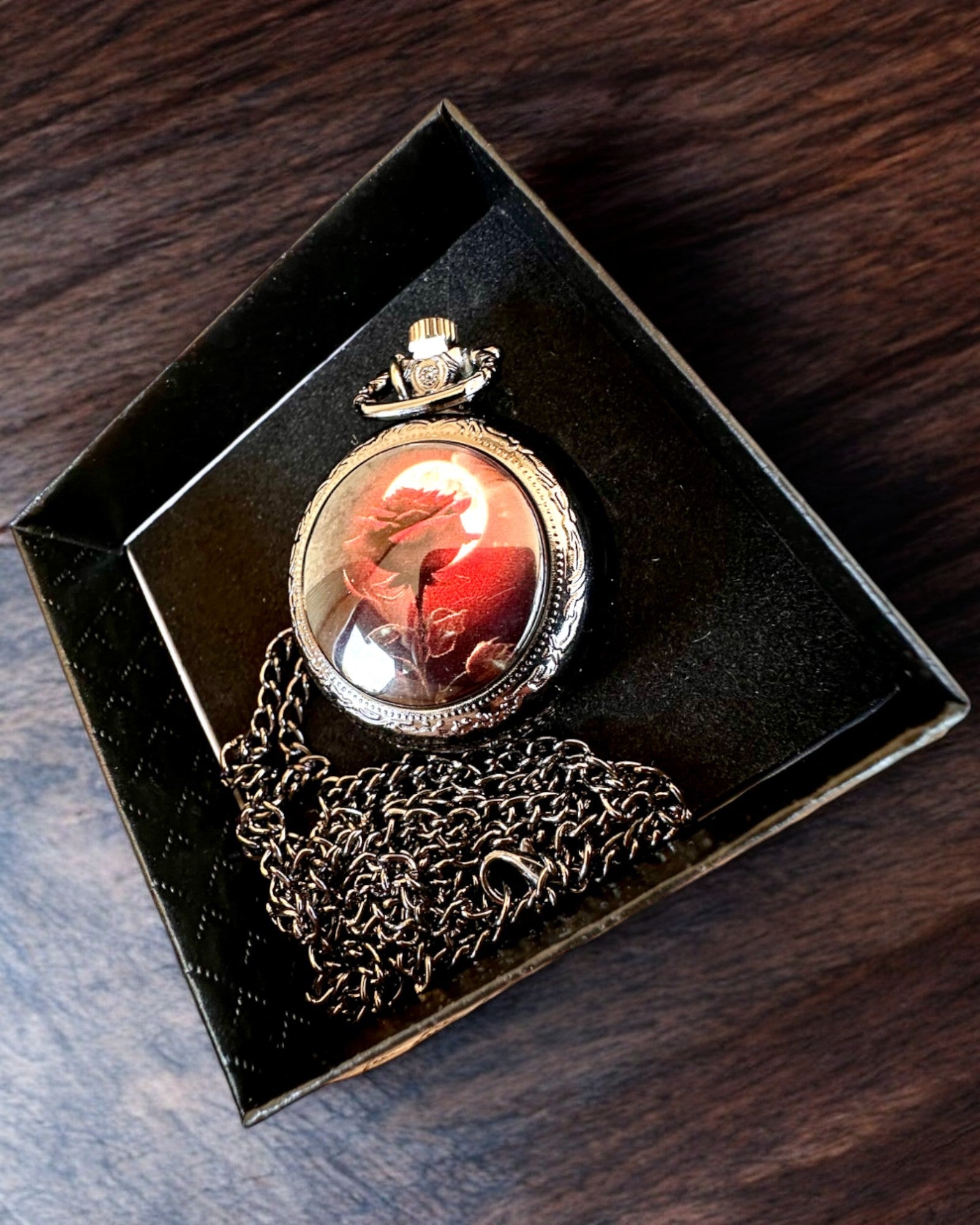 Zakhorloge Nachtroos, mogelijkheid tot personaliseren met gravure als cadeau