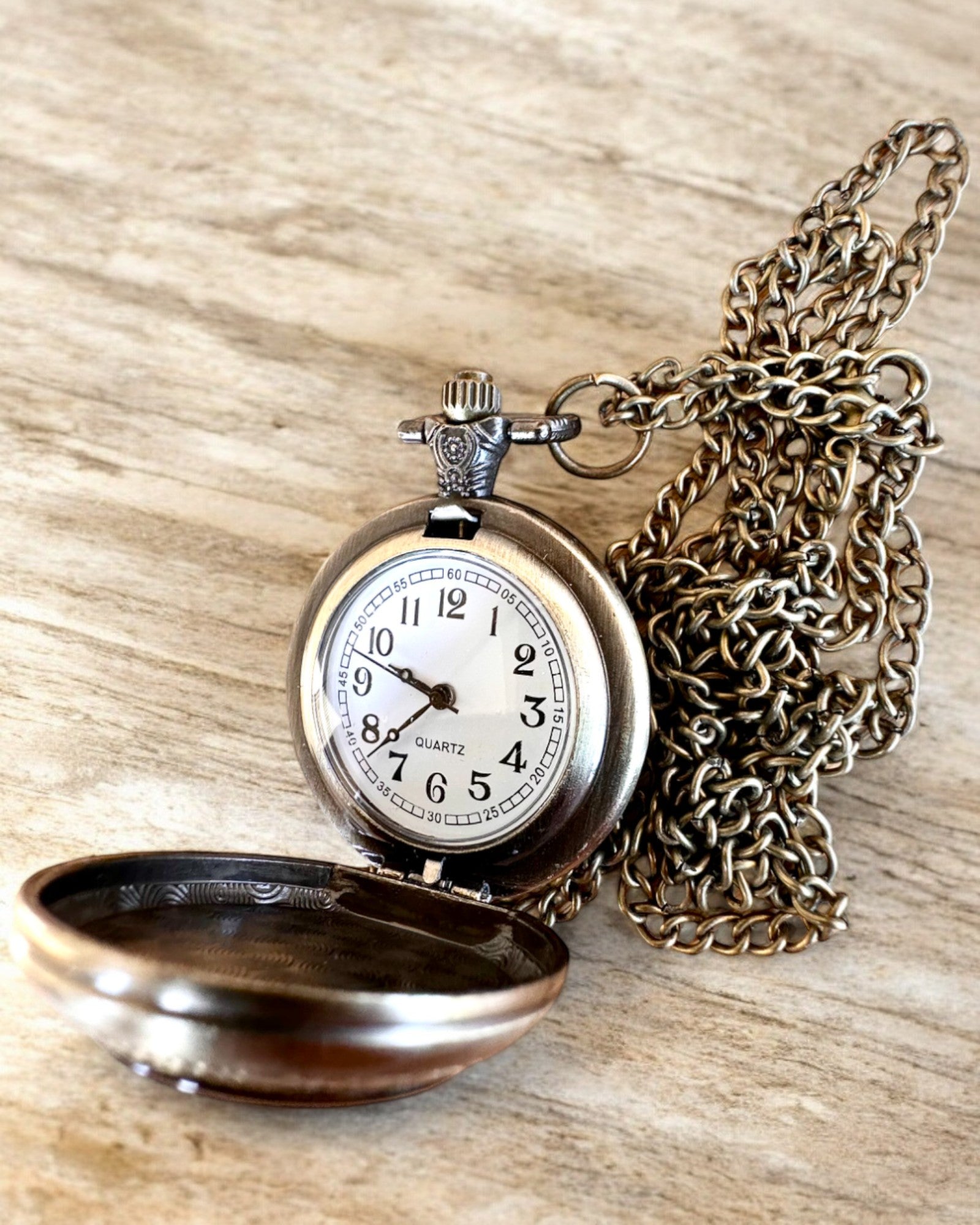 Elegante zakhorloge "Słoneczna Luminacja" met graveermogelijkheid als cadeau