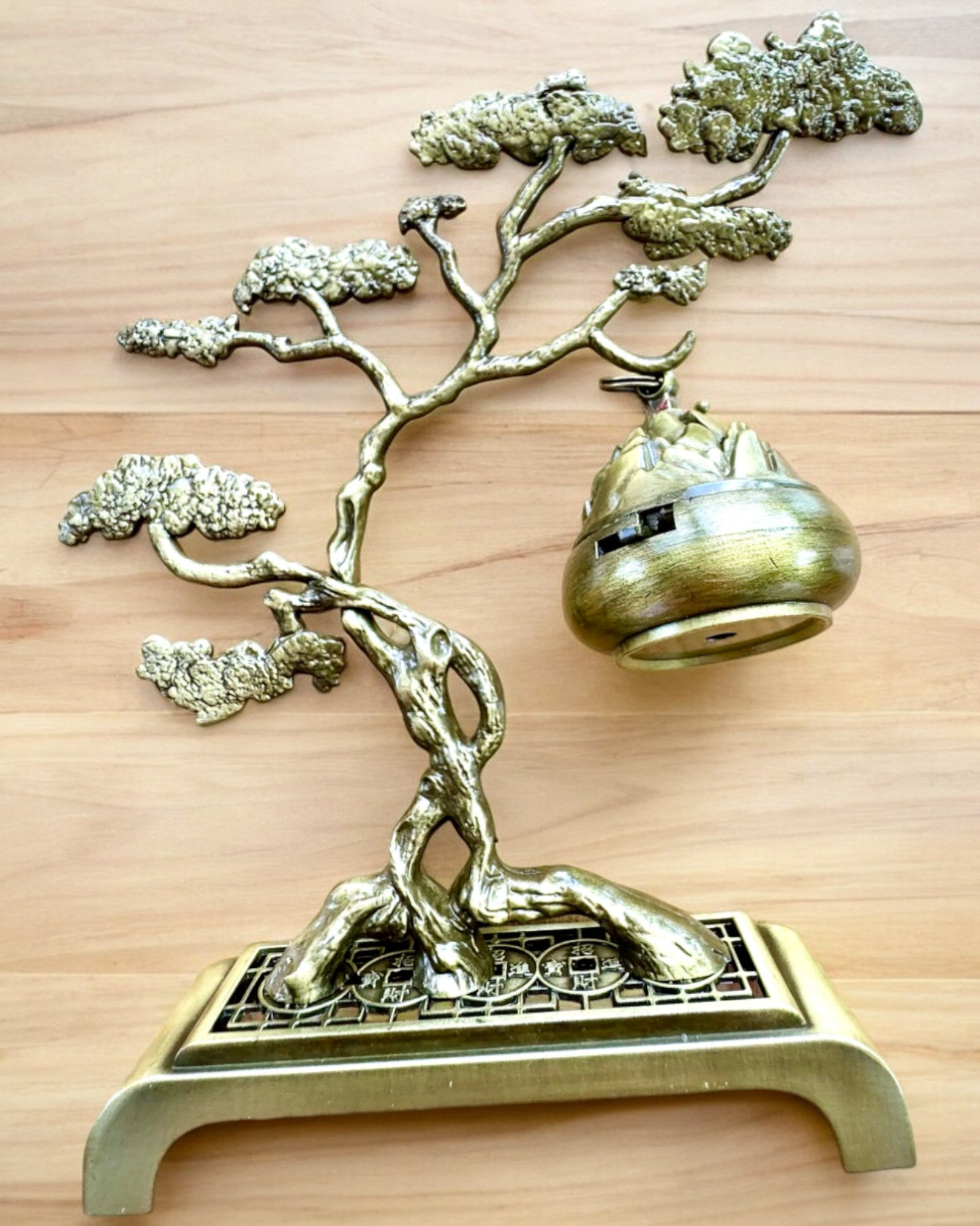Elegante Metalen Bonsai Wierookhouder - mogelijkheid tot personalisatie met gravure als cadeau
