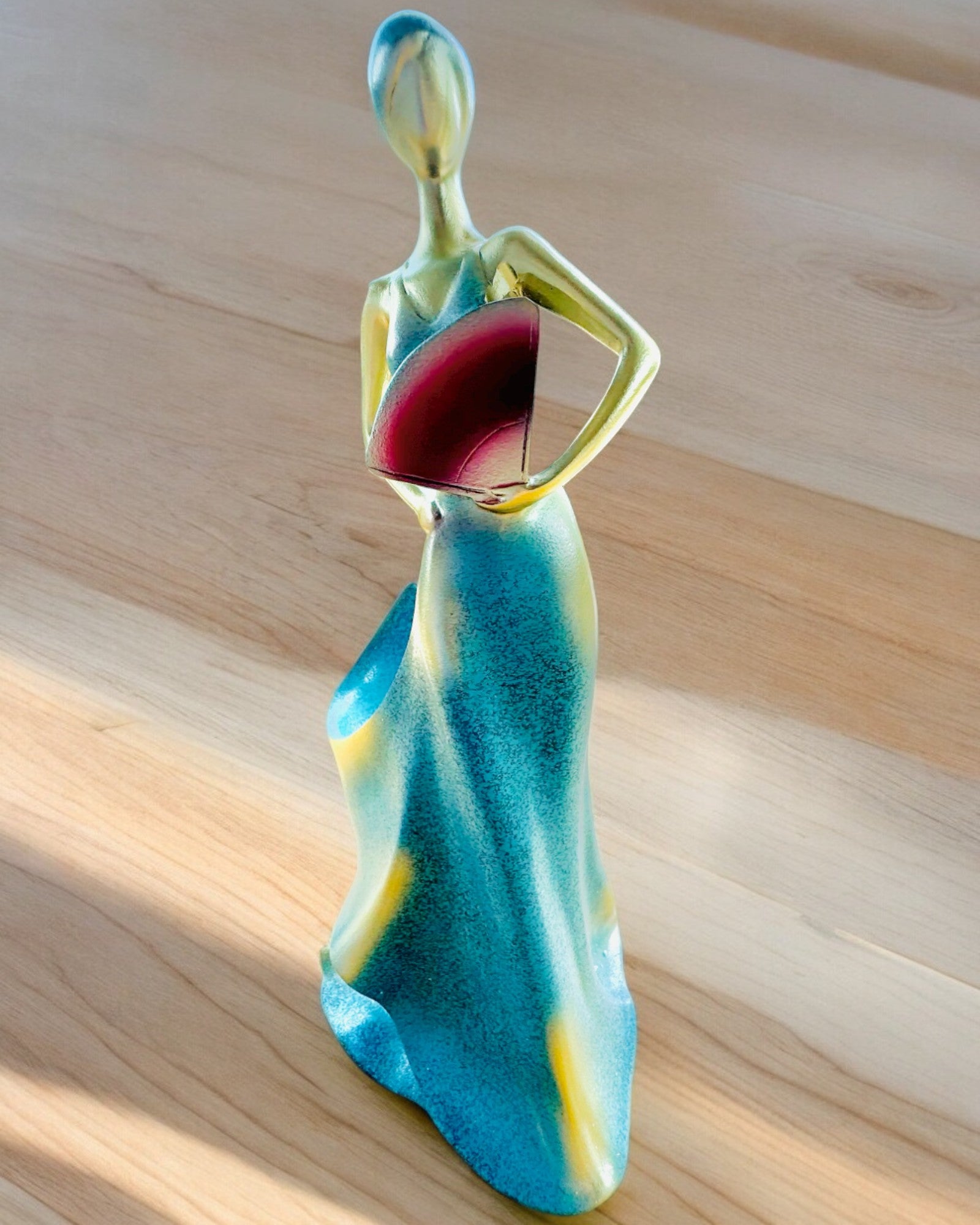 Elegante Flessenhouder - Dame Standbeeld - personalisatie met gravure, 2 varianten om uit te kiezen