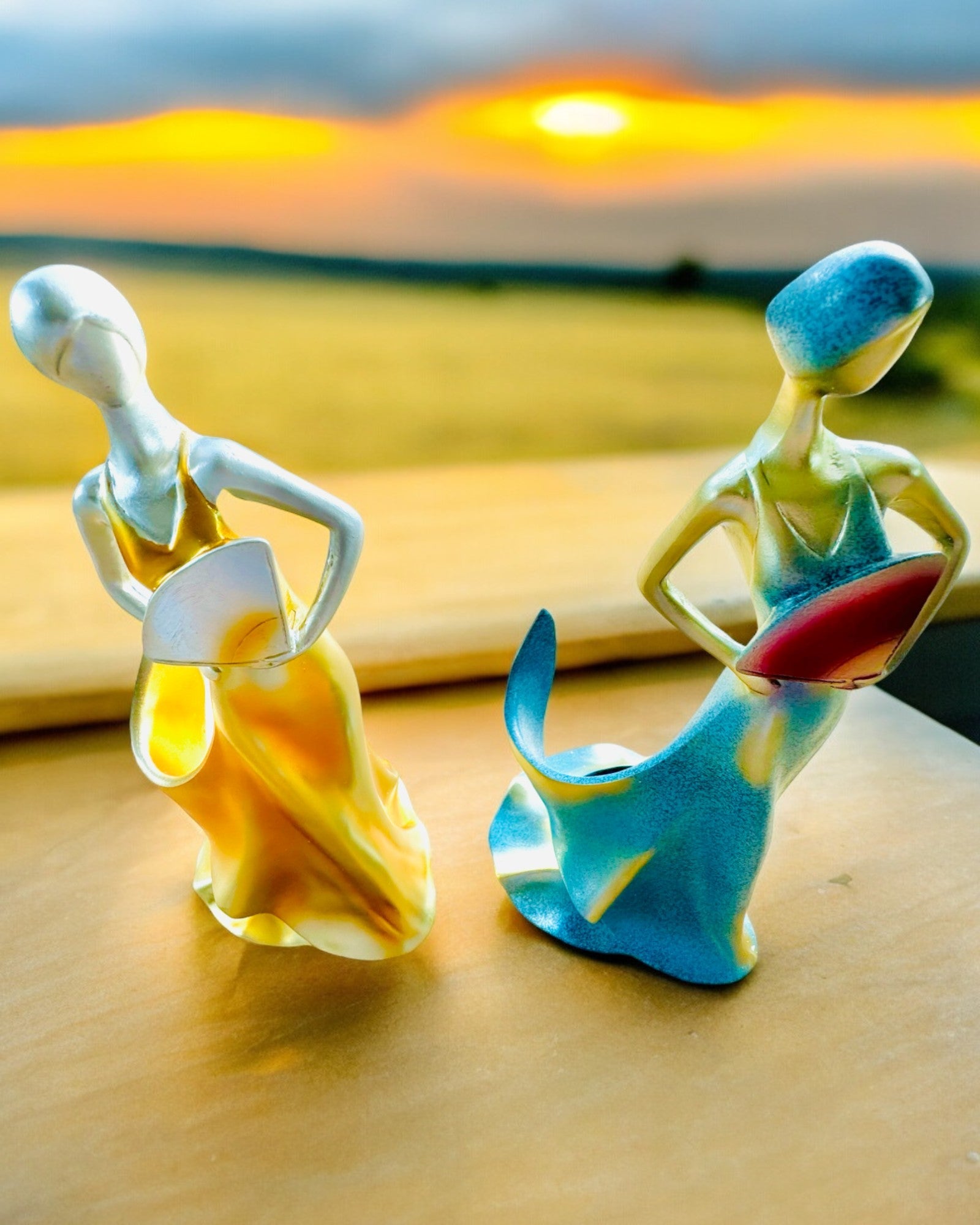 Elegante Flessenhouder - Dame Standbeeld - personalisatie met gravure, 2 varianten om uit te kiezen