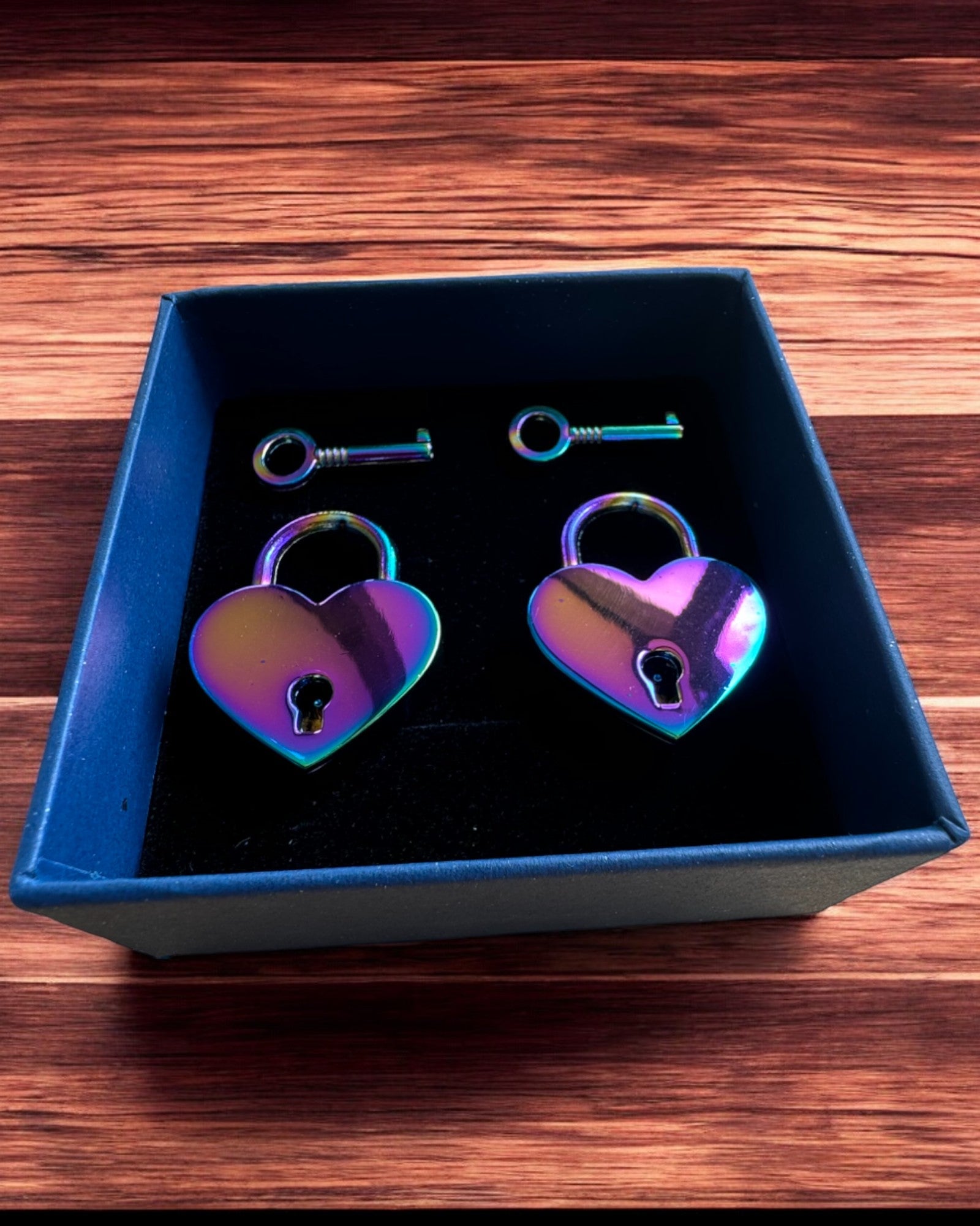 Liefdes Mini Hangsloten Hart DeLuxe, Set van 2 hangsloten met sleutels, 6 varianten om uit te kiezen, mogelijkheid tot personalisatie met gravure als cadeau