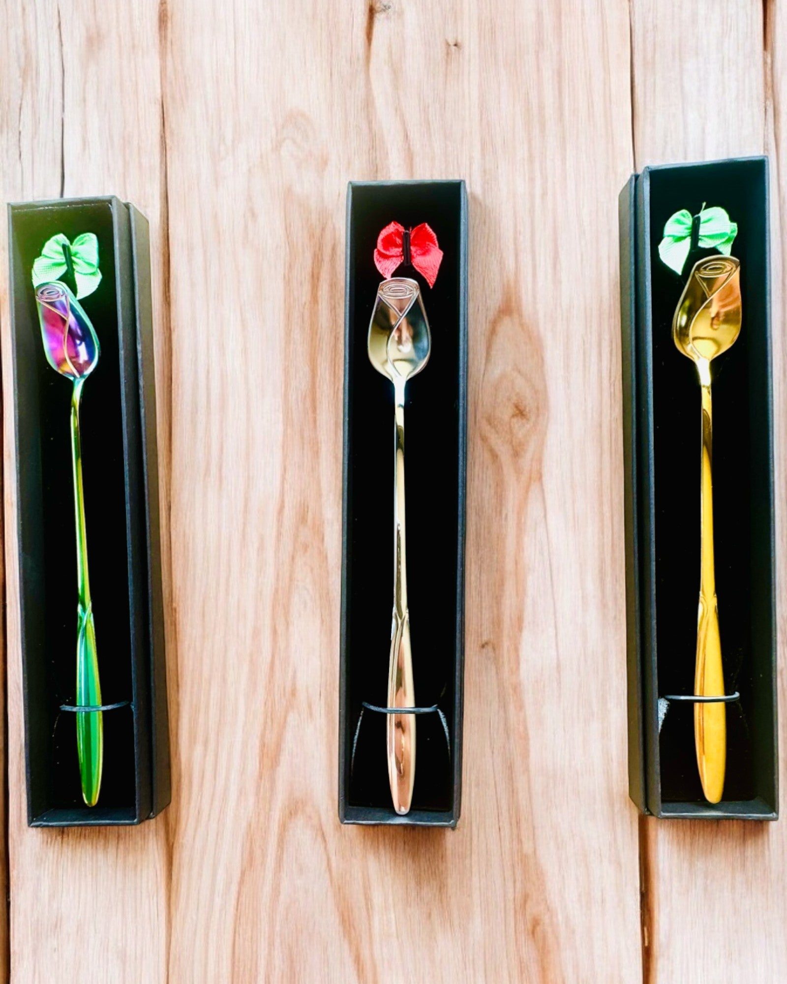 Gepersonaliseerde Rozenlepel met Graveeroptie als cadeau - 3 kleuropties om uit te kiezen