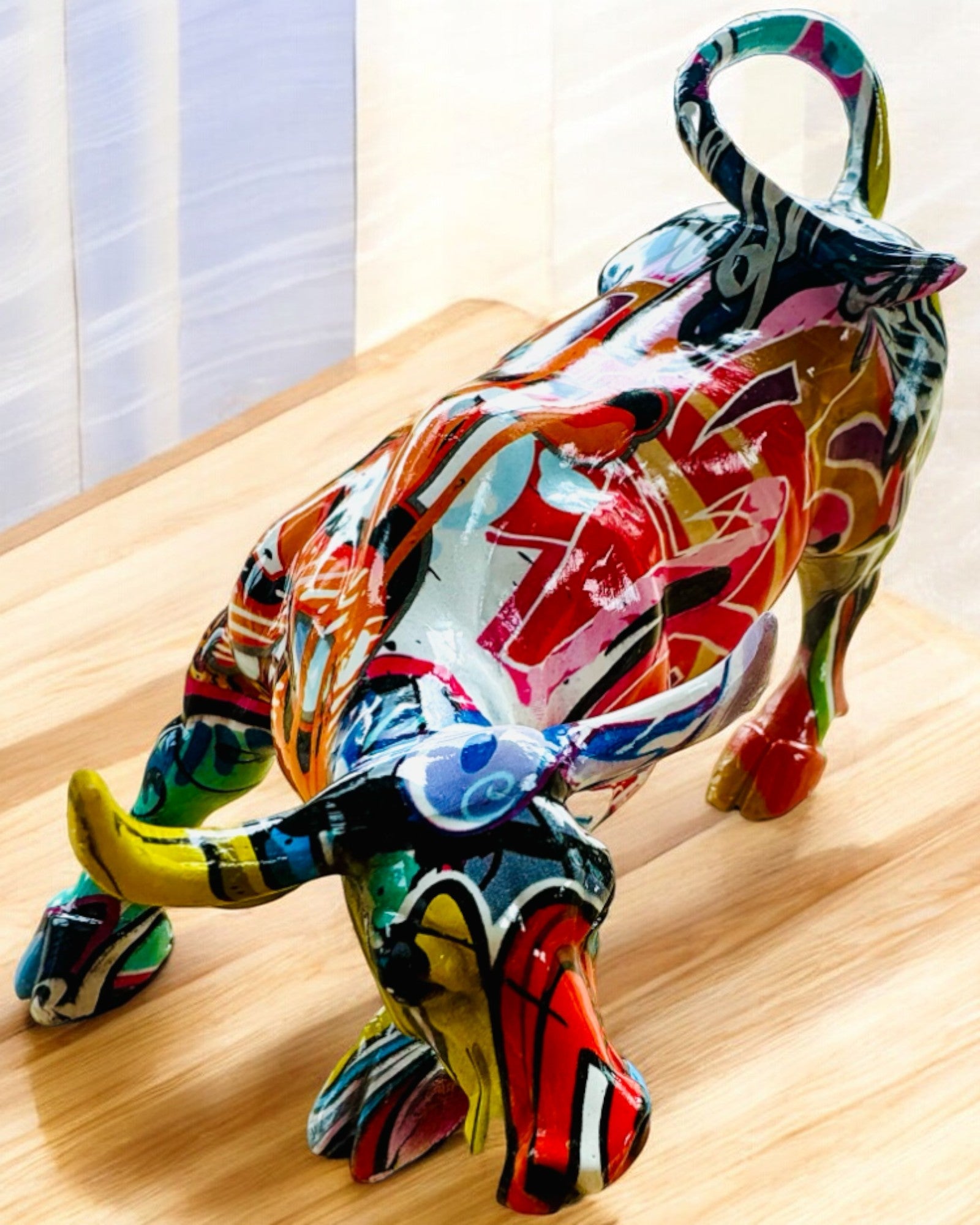 Decoratief Beeld "BullArt" – Unieke Kunst met Graveeroptie - 4 Kleuropties, voor een Gepersonaliseerd Cadeau