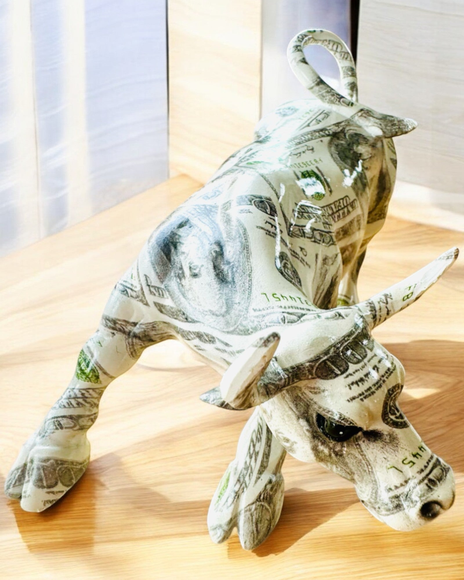 Decoratief Beeld "BullArt" – Unieke Kunst met Graveeroptie - 4 Kleuropties, voor een Gepersonaliseerd Cadeau