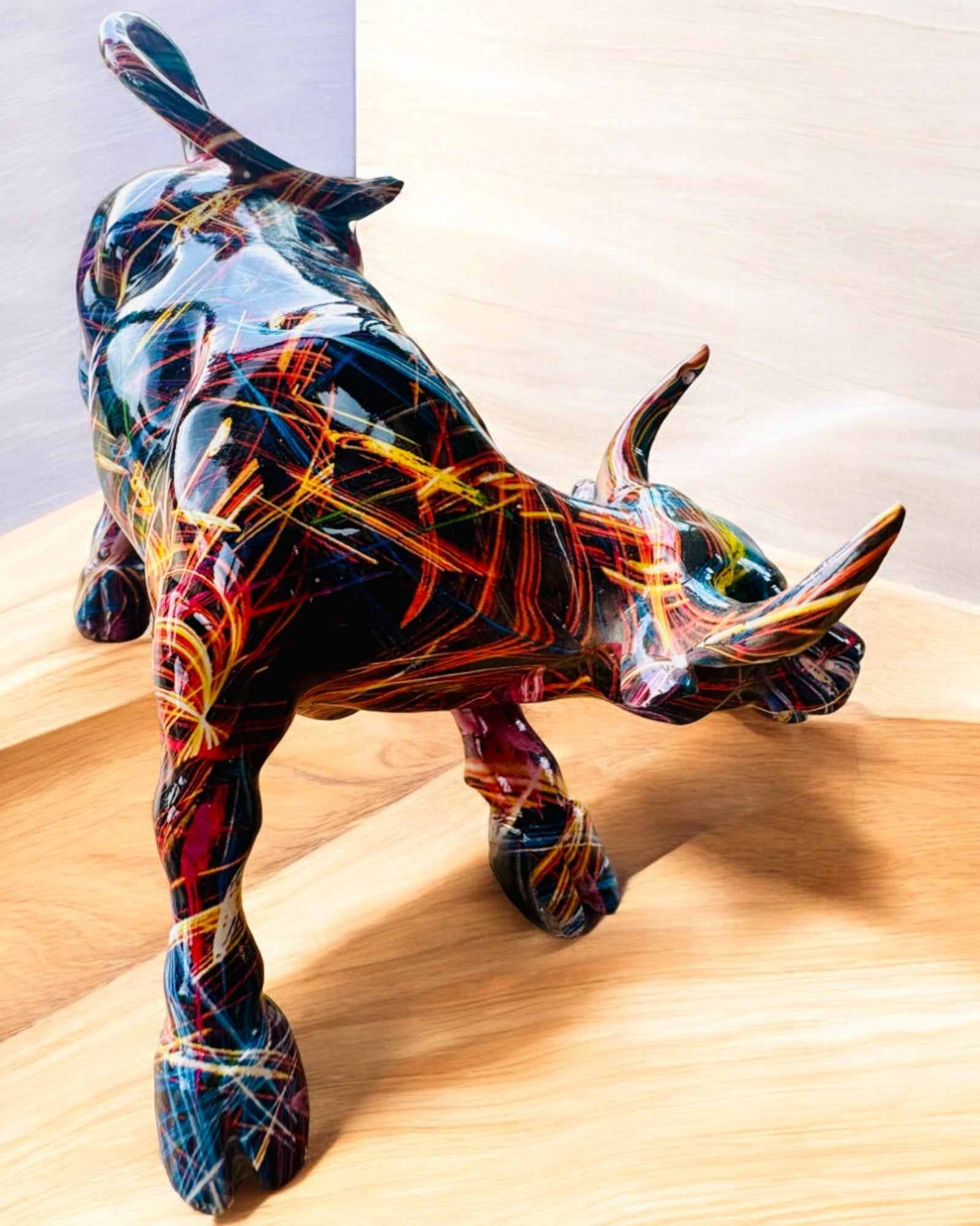 Decoratief Beeld "BullArt" – Unieke Kunst met Graveeroptie - 4 Kleuropties, voor een Gepersonaliseerd Cadeau