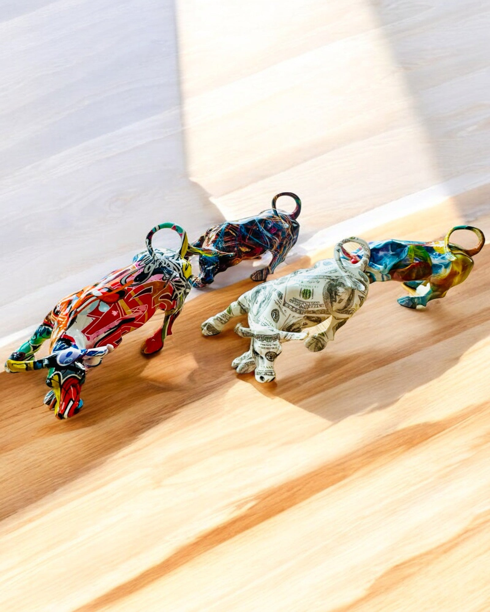 Decoratief Beeld "BullArt" – Unieke Kunst met Graveeroptie - 4 Kleuropties, voor een Gepersonaliseerd Cadeau