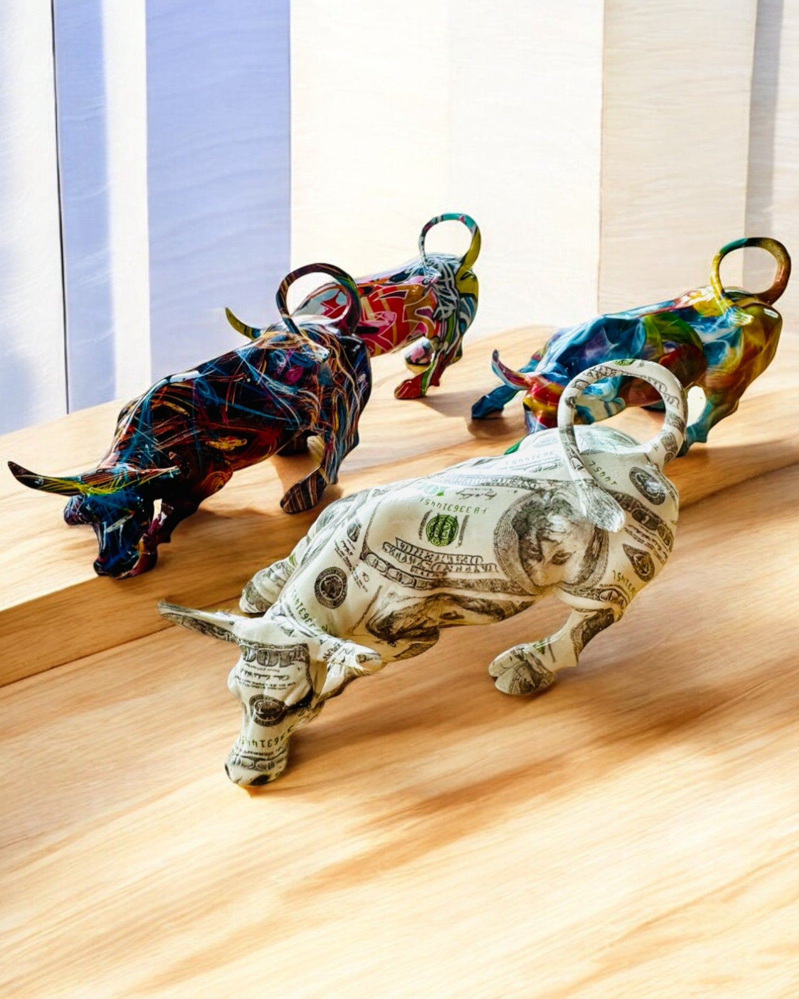 Decoratief Beeld "BullArt" – Unieke Kunst met Graveeroptie - 4 Kleuropties, voor een Gepersonaliseerd Cadeau