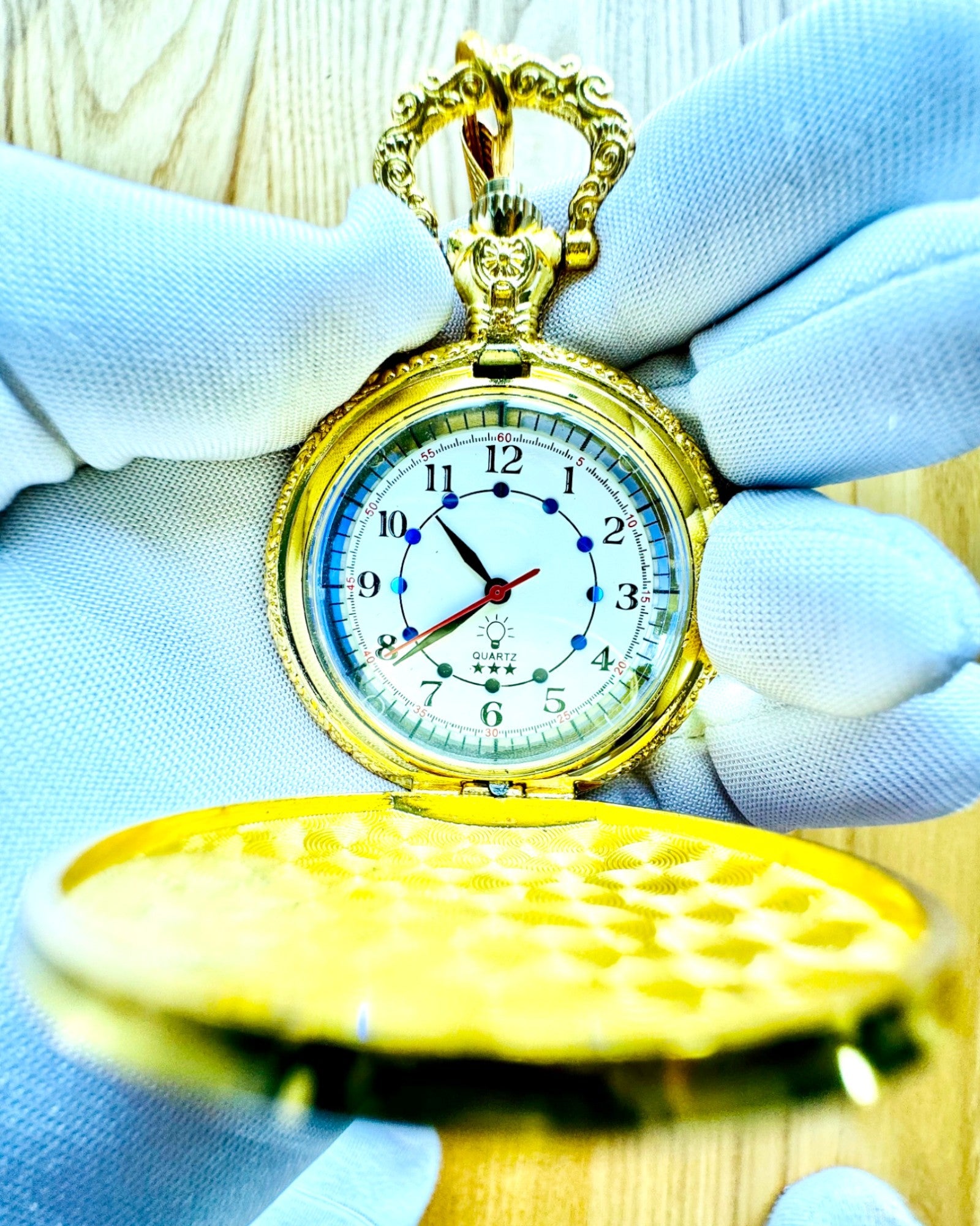 Zakhorloge "Motocyklowy Elegancik 2" – Graveren als cadeau, 3 kleuropties