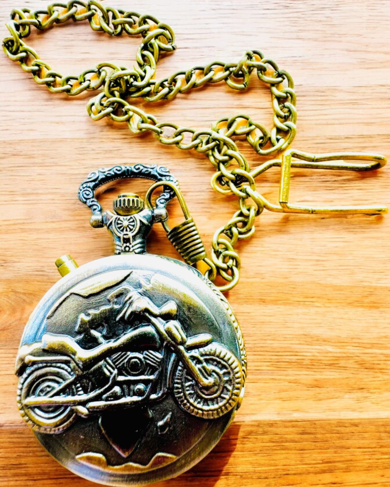 Zakhorloge "Motocyklowy Elegancik 2" – Graveren als cadeau, 3 kleuropties