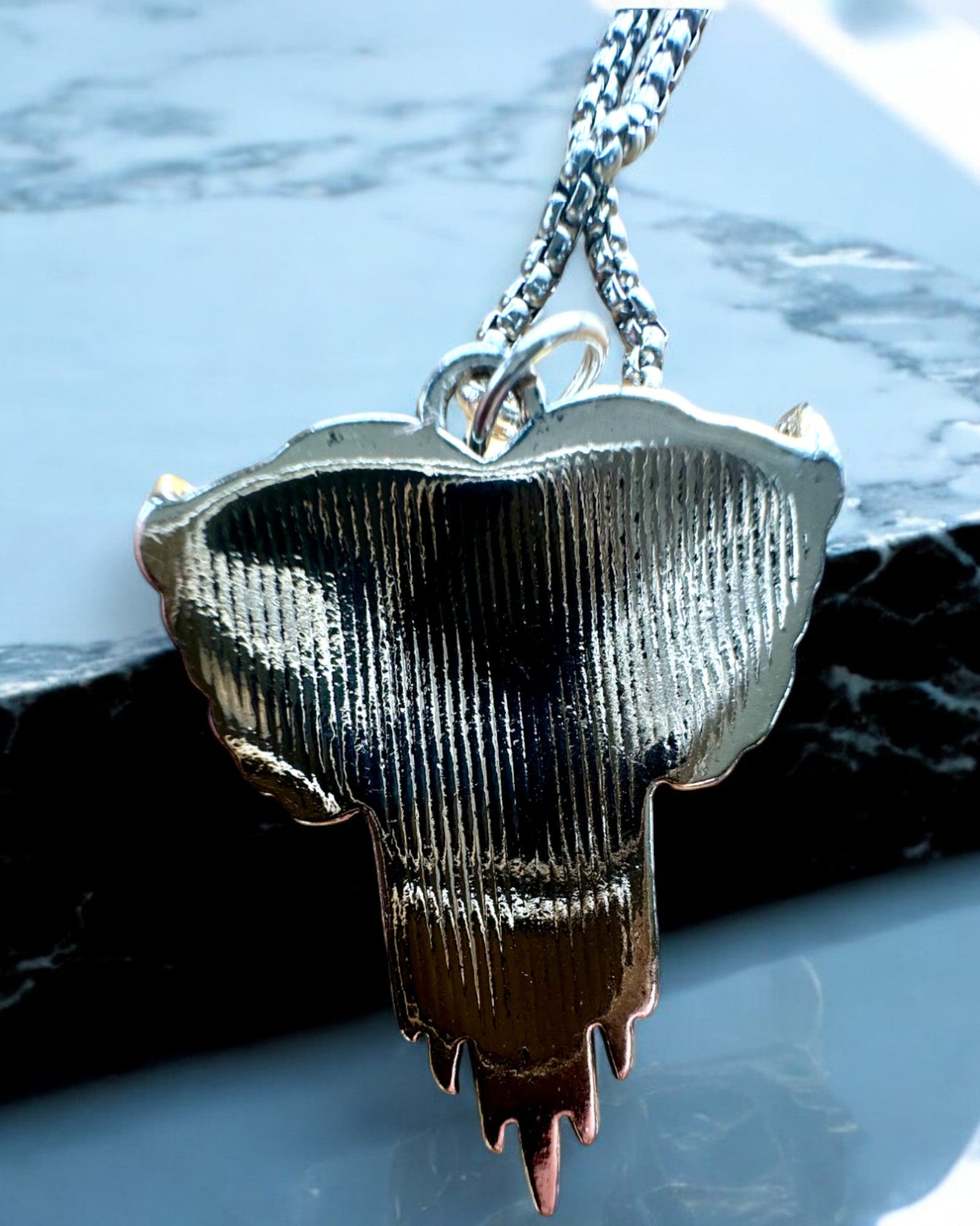 Amulet Hartenboogschutter – Donkere Vleugels van de Liefde, mogelijkheid tot personalisatie met gravure als cadeau