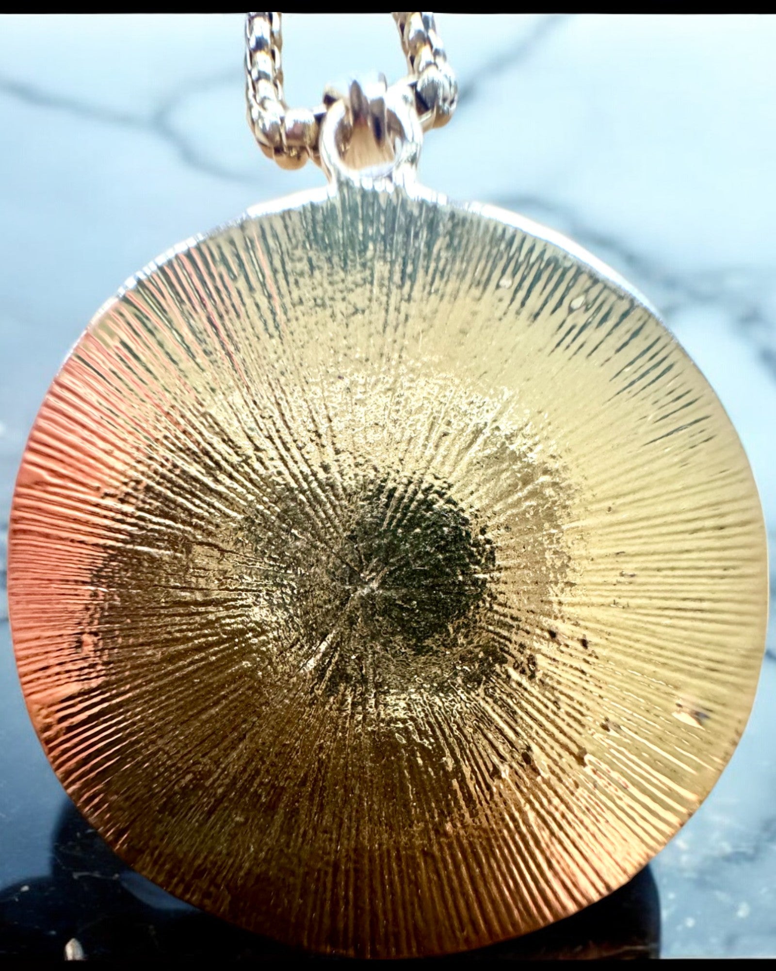 Amulet "Oog van Horus" - Elegantie en Bescherming, mogelijkheid tot personalisatie met gravure als cadeau