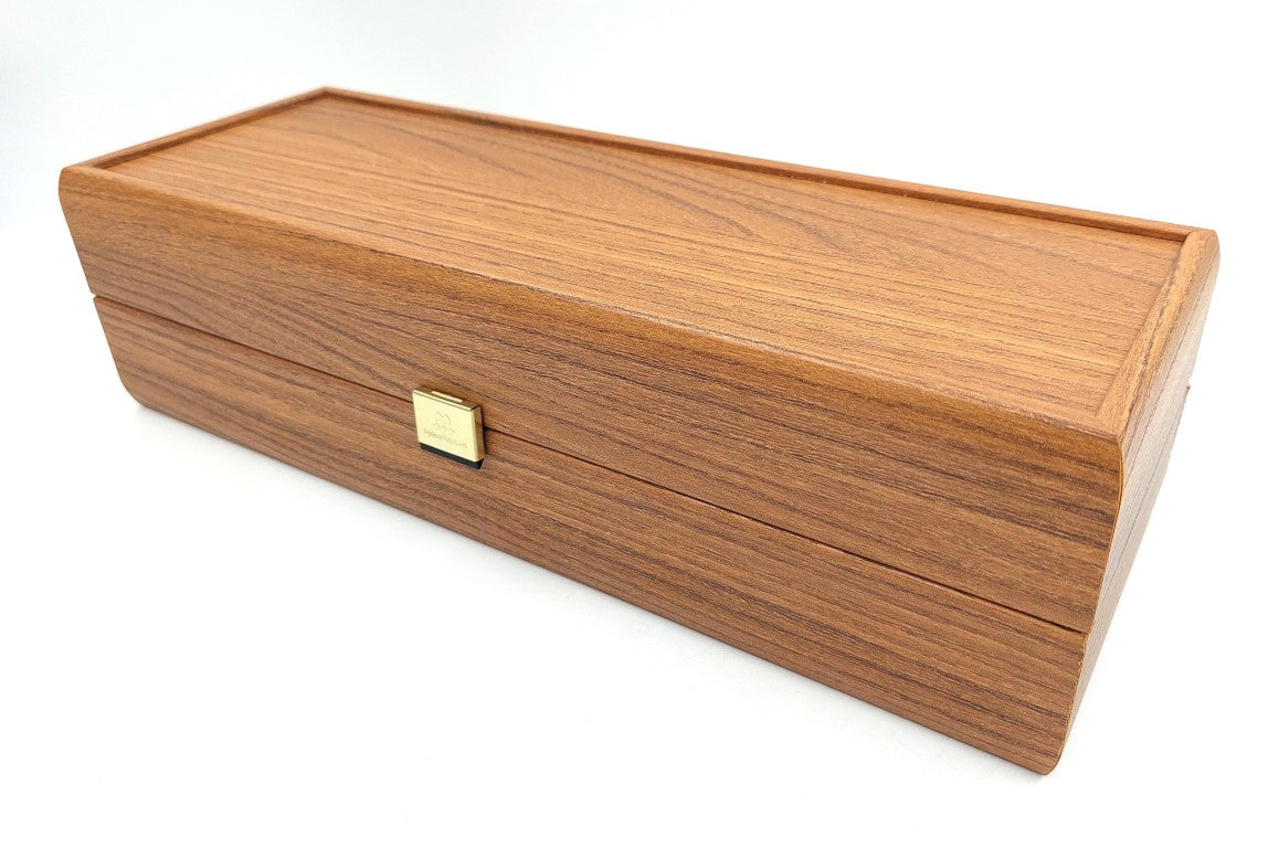 Exclusieve houten doos voor een wijnfles BWXL30 met mogelijkheid tot personalisatie met gravure, walnootkleurig, ideaal als cadeau, afmetingen 35x14x10 cm