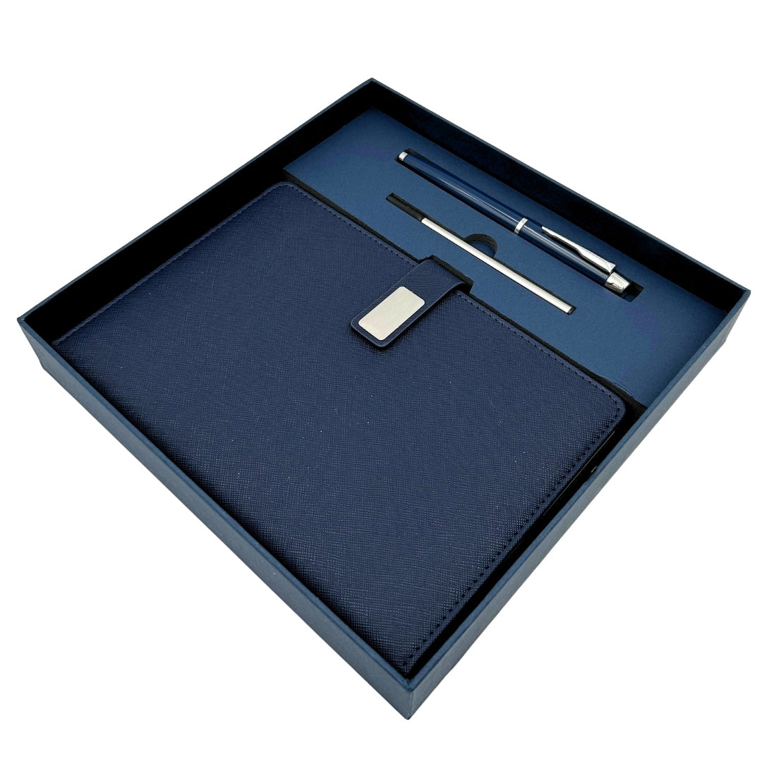 Elegant marineblauw leren notitieboek A5 met pen en gepersonaliseerde gravure in geschenkdoos