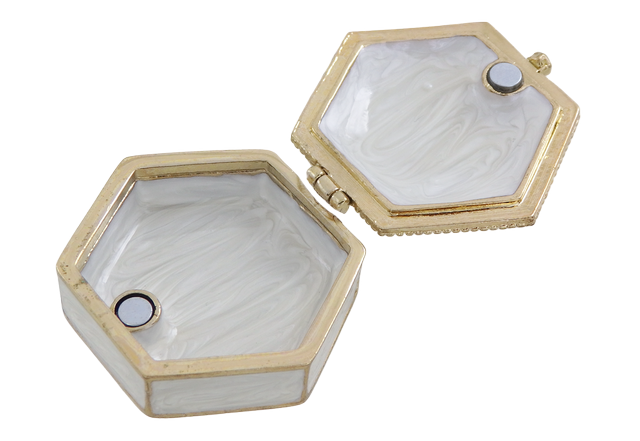Elegant metalen geschenkdoosje met kristalletjes B0035-08WH, wit-goud, mogelijkheid tot personalisatie door gravure, ideaal voor sieraden en kleine voorwerpen, 5x5x2cm