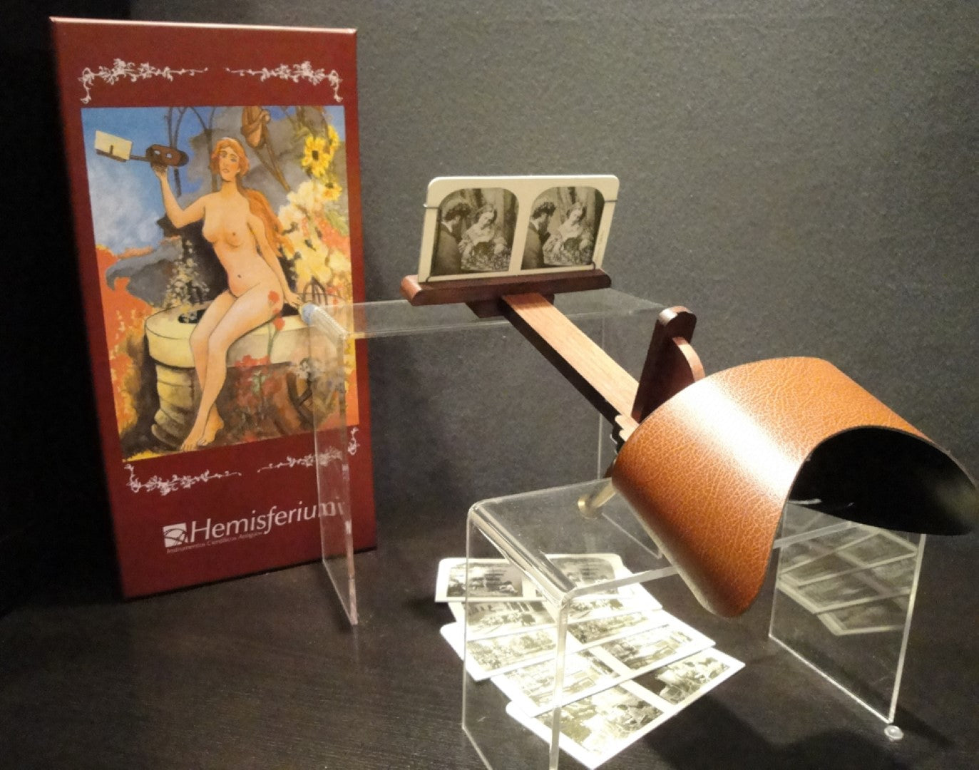 Stereoscoop H60 retro met gravure