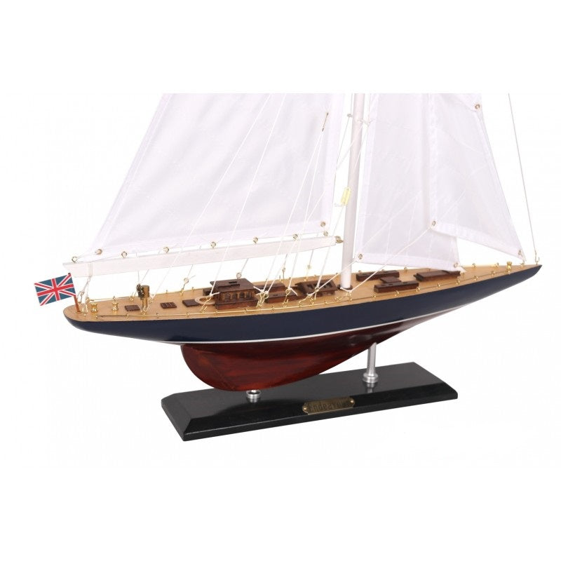 Replica van het jacht Endeavour 70 cm met mogelijkheid tot personalisatie met gravure