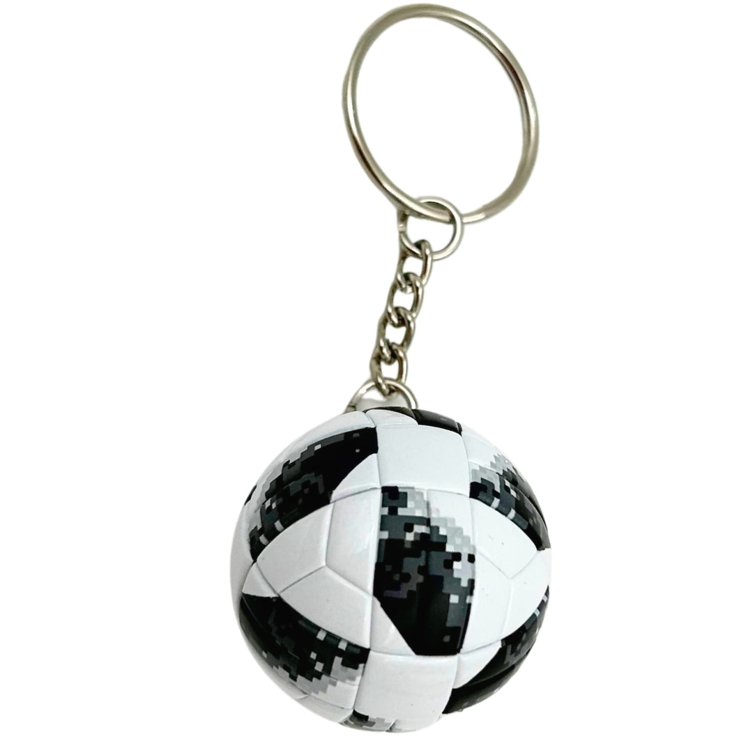 Sportieve sleutelhanger voetbal met gepersonaliseerde gravure