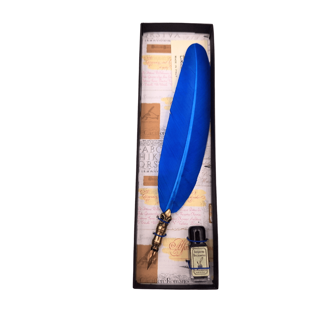 Kalligrafieset met blauwe pen en mogelijkheid tot personalisatie met gravure