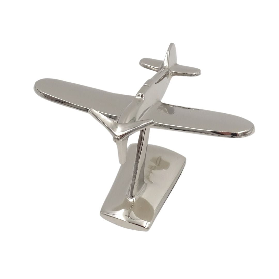 Model van eenmotorig vliegtuig N-0896 van aluminium in zilverkleur, 17x14x11 cm