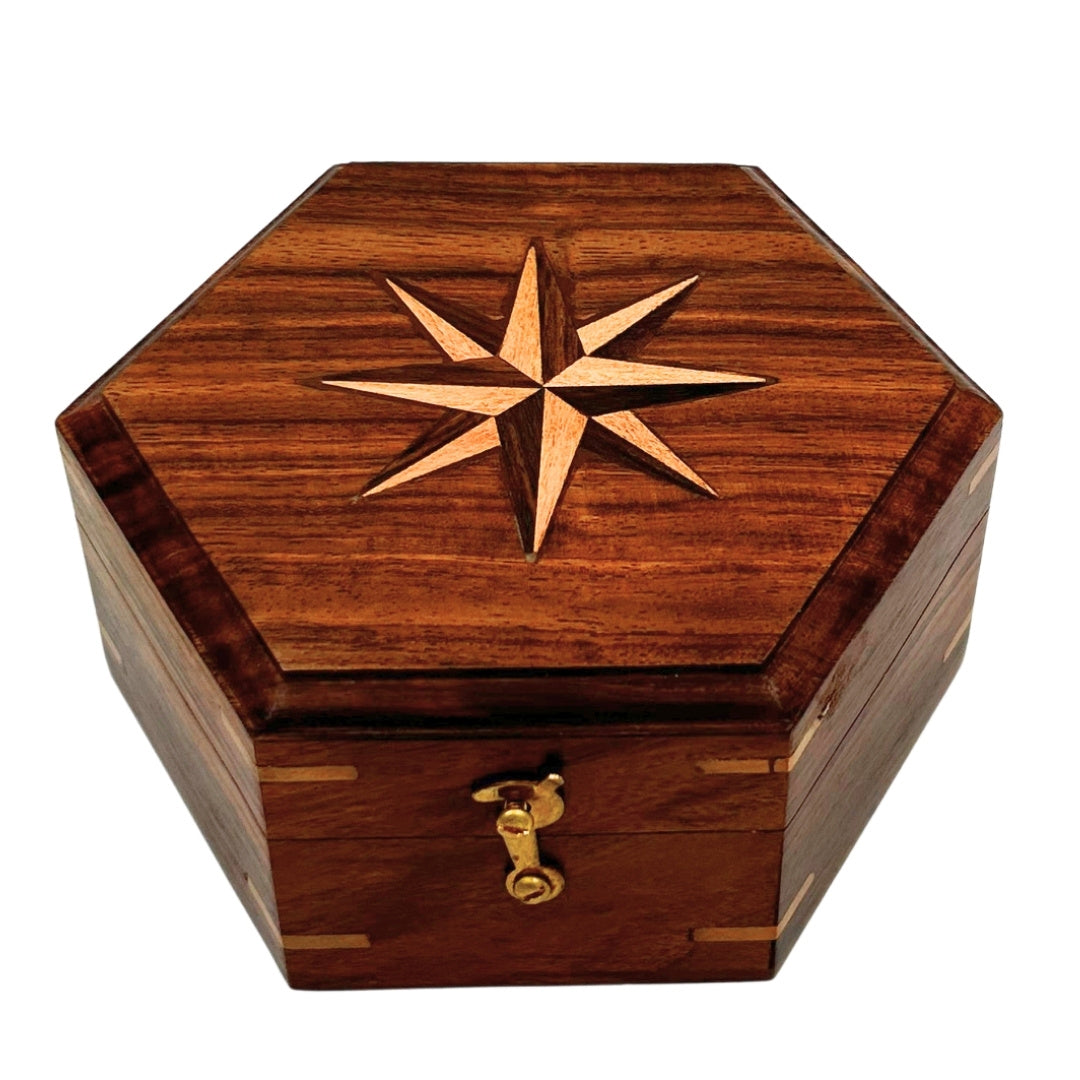Messing kompas met zonnewijzer in elegante houten doos - ideaal cadeau met personalisatiemogelijkheid door gravure - retrostijl, klassieke uitvoering, hoge kwaliteit