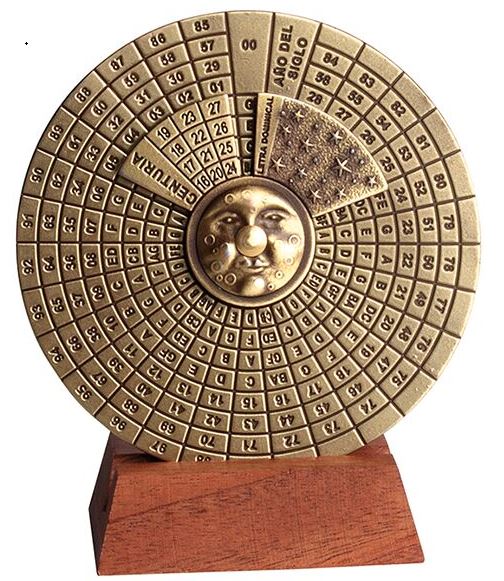 Renaissance eeuwigdurende kalender met gravure - gepersonaliseerd cadeau voor de jaren 1600-2799, elegante kantoordecoratie, diameter 9 cm, renaissancestijl